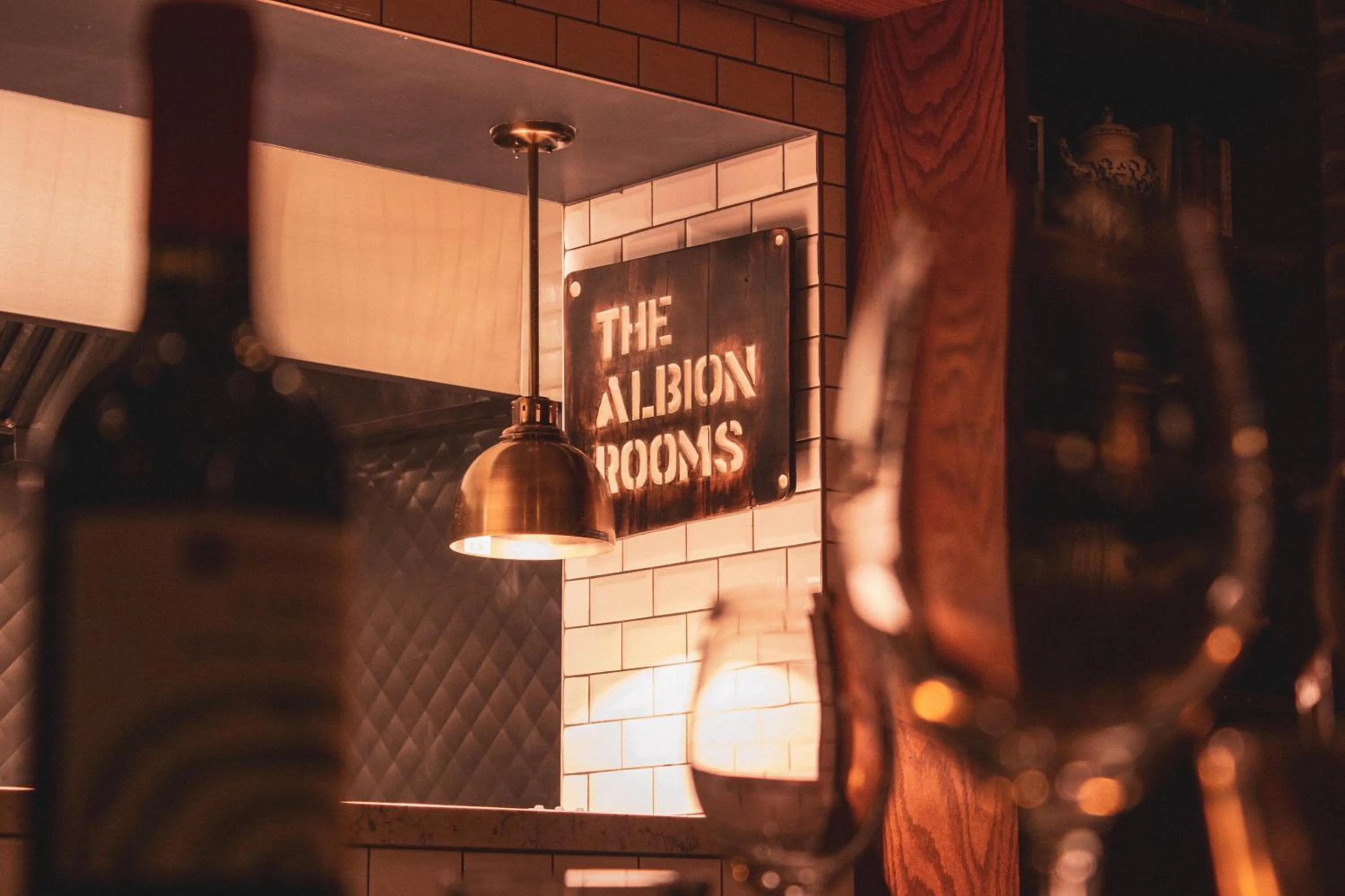 Restaurant/places to eat in DoubleTree by Hilton Ottawa Downtown