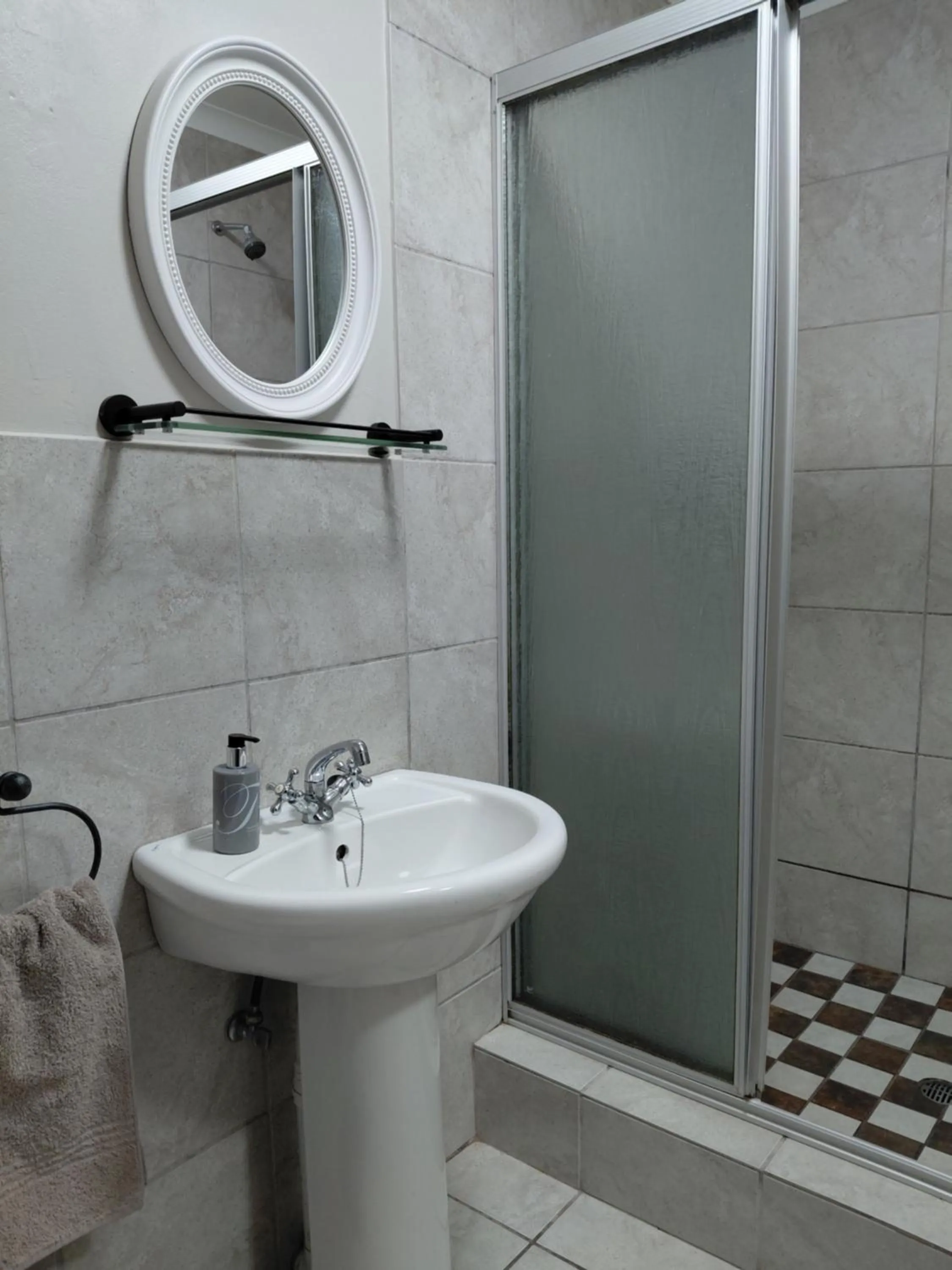 Bathroom in African Dreamz Guest House