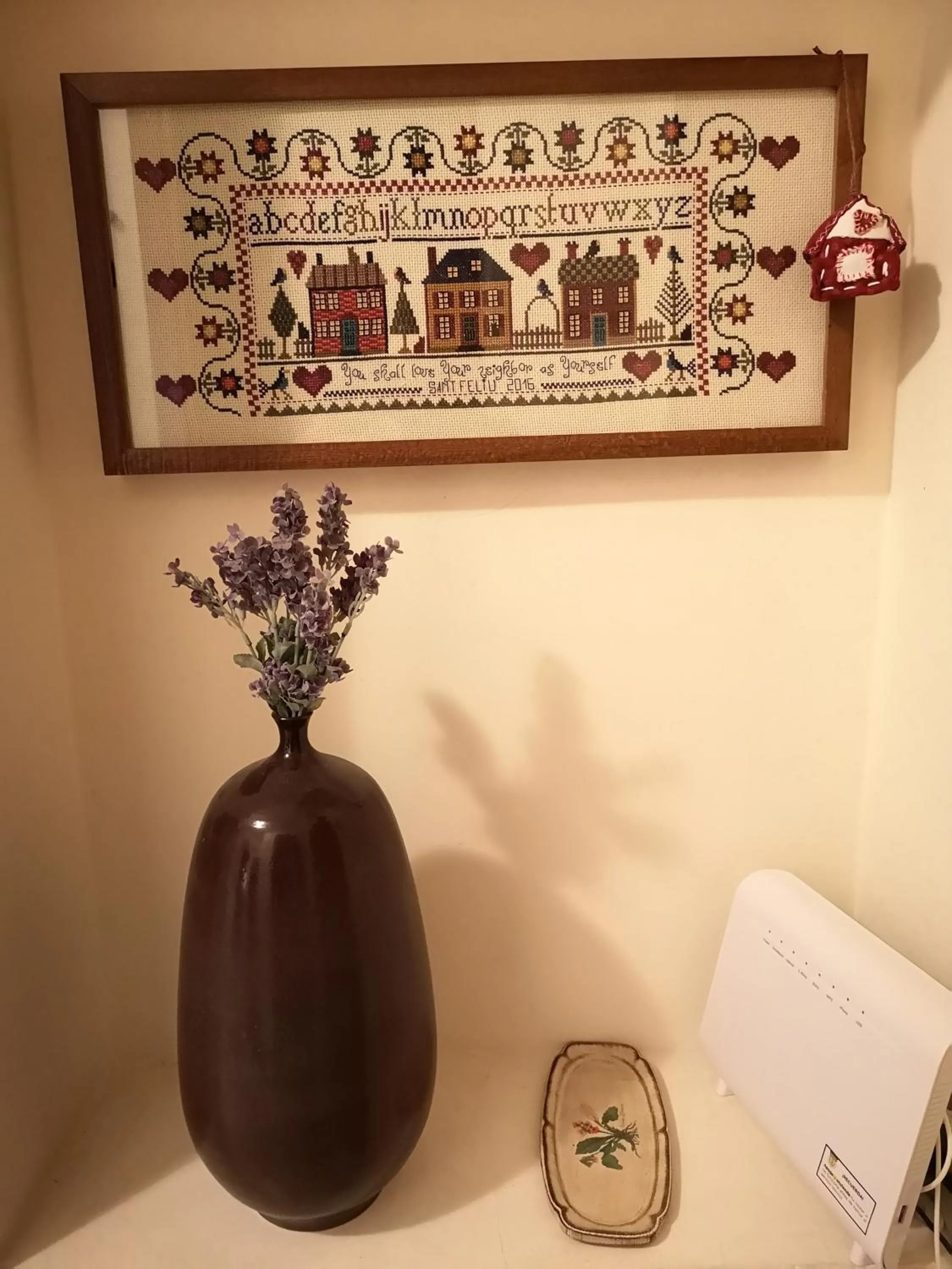 Decorative detail in LLOGUER30 Apartamento Lotus, piscina y parquing