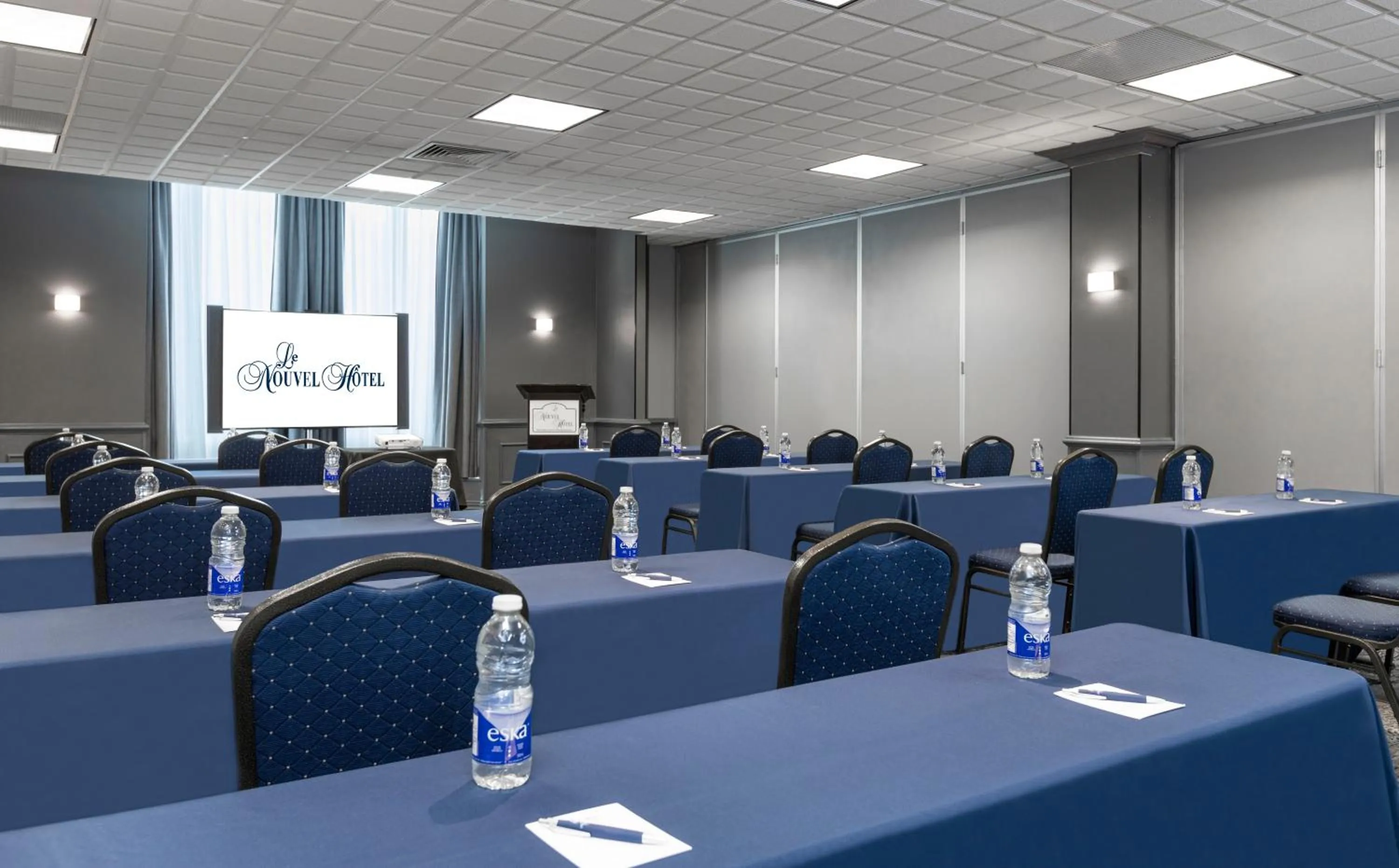 Meeting/conference room in Le Nouvel Hotel