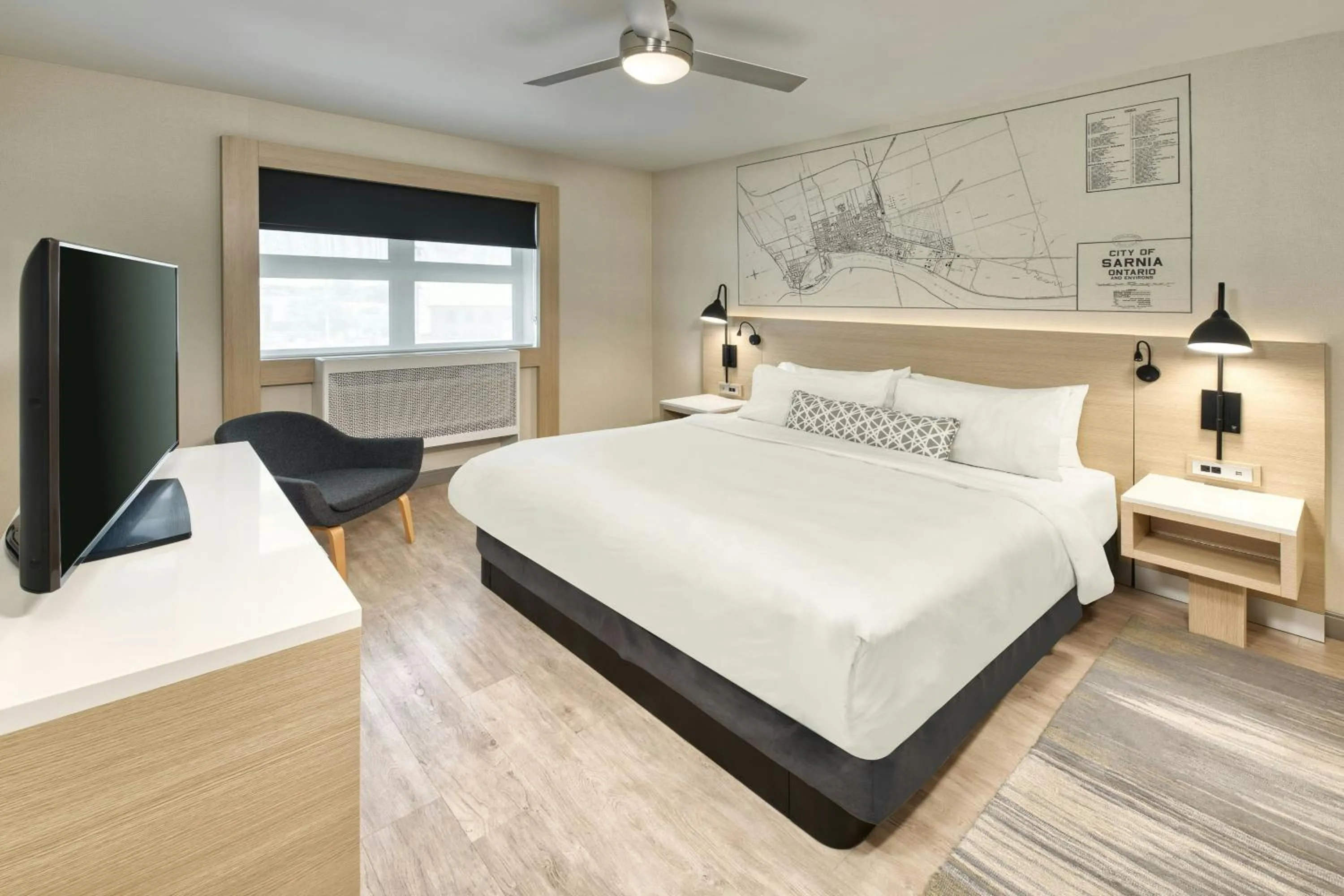 Photo of the whole room, Bed in The Insignia Hotel, Sarnia, a Tribute Portfolio Hotel