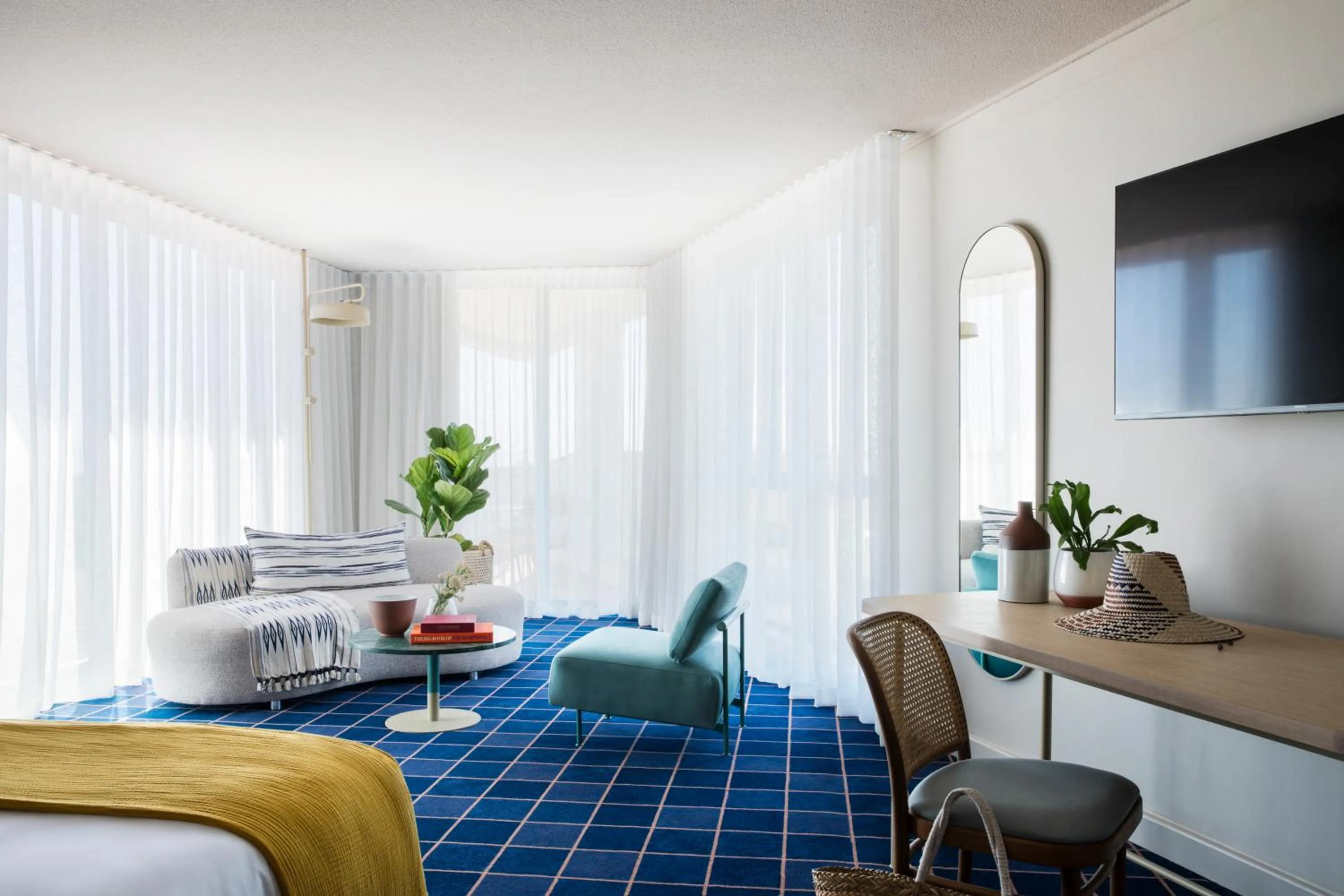 Seating area, Bed in Home Suite Hotels Sea Point