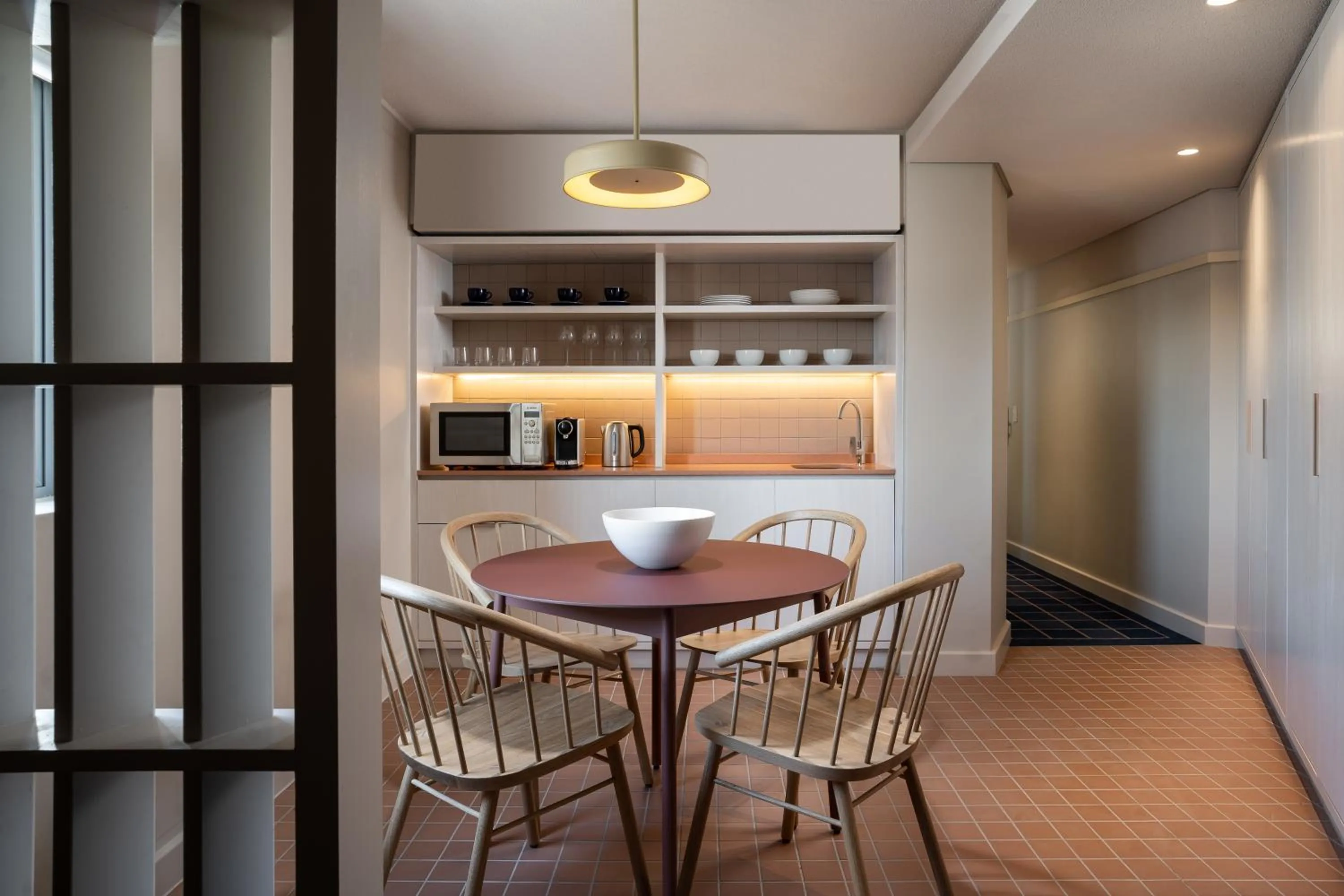 Kitchen or kitchenette in Home Suite Hotels Sea Point