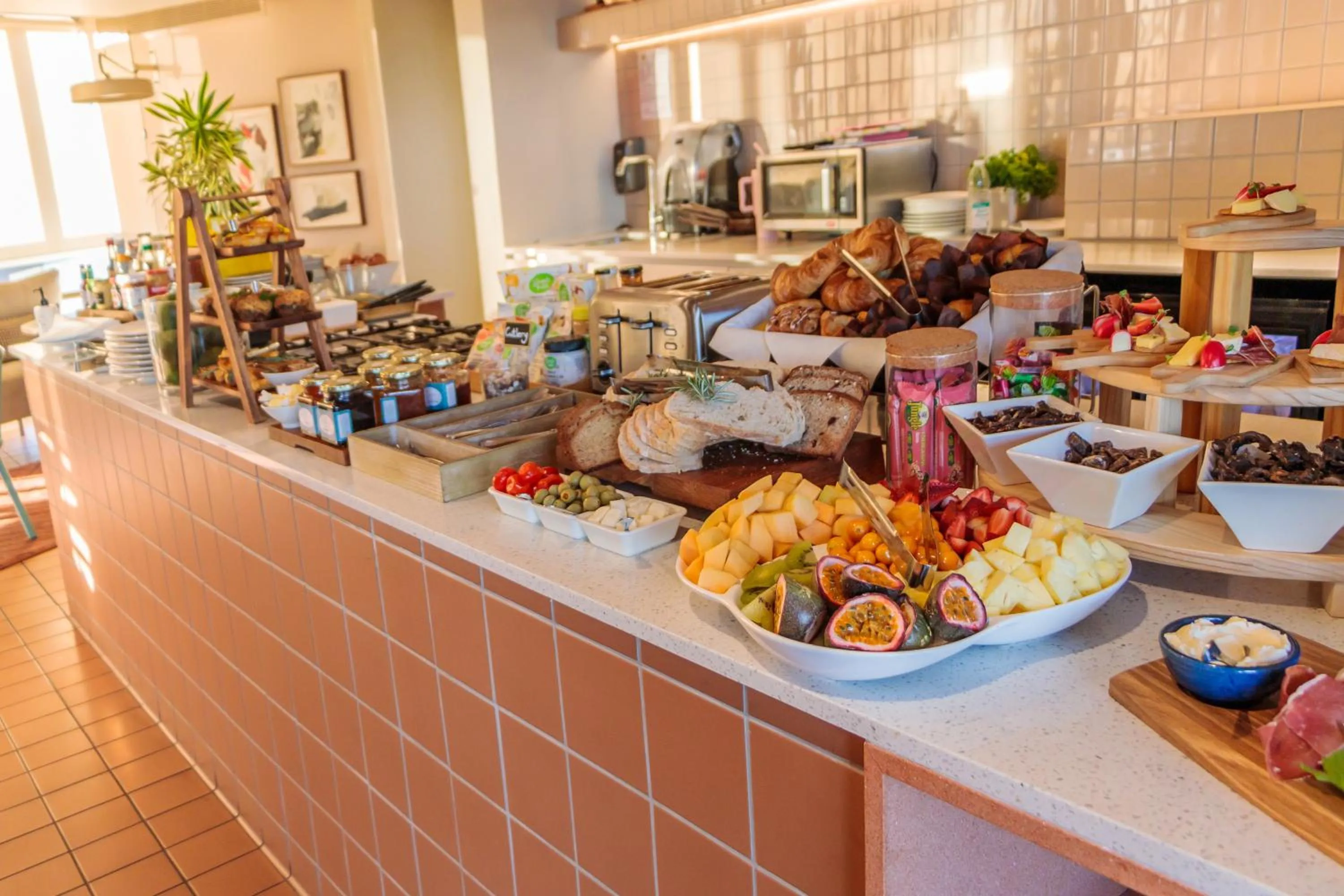 Breakfast in Home Suite Hotels Sea Point