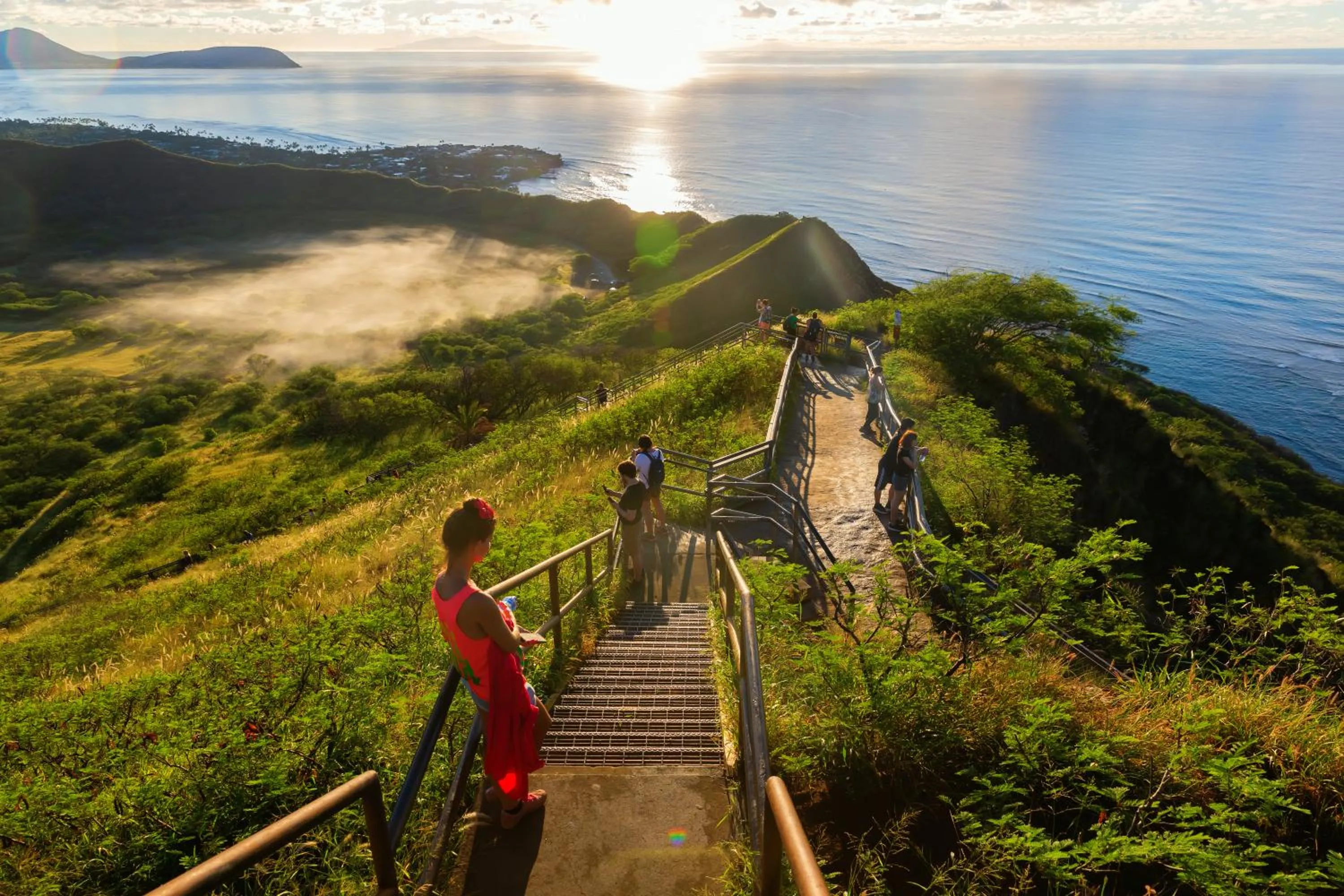 Natural landscape in Diamond Head View Close to Waikiki Beach with Parking