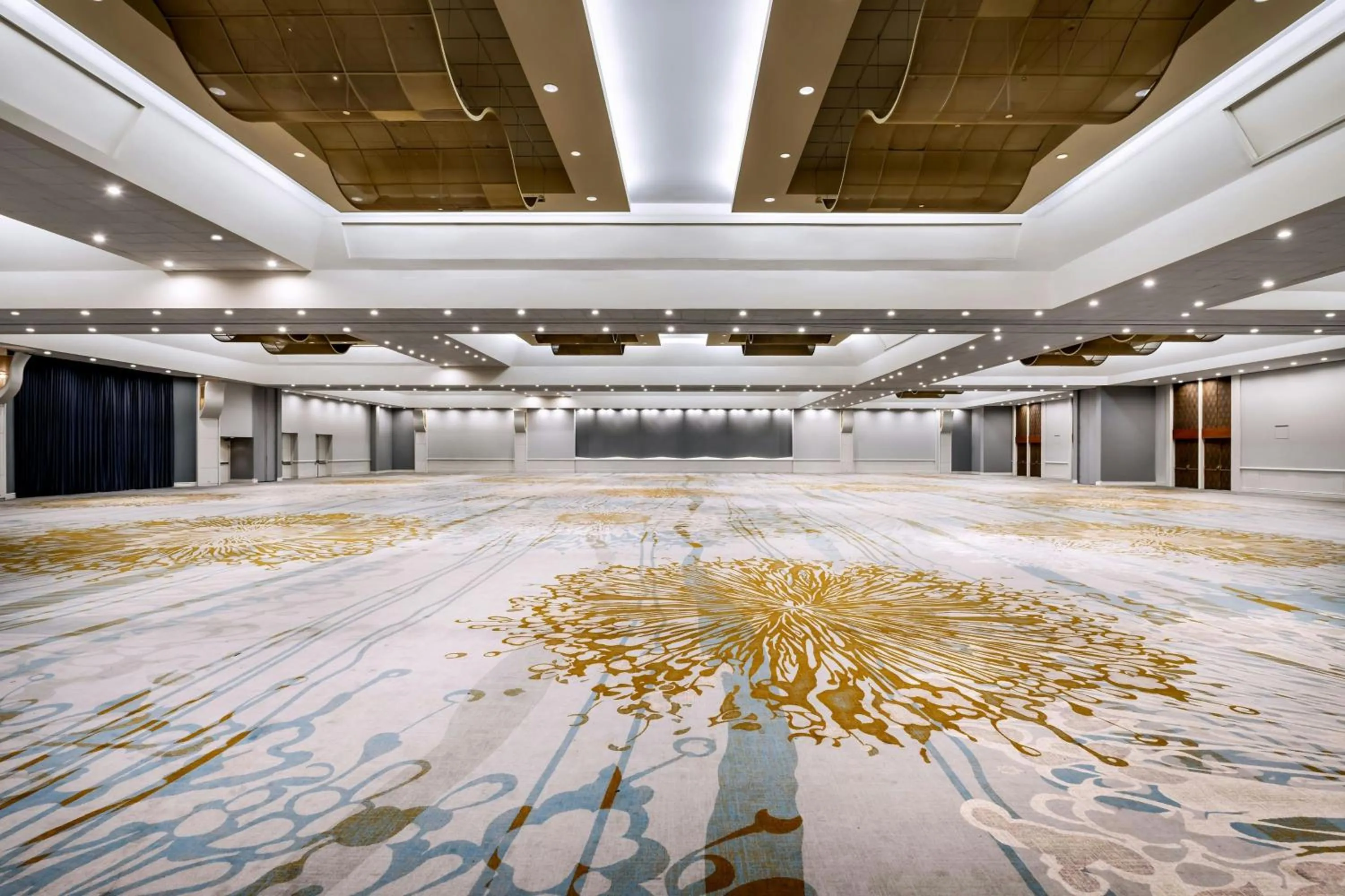 Meeting/conference room in The Westin Harbour Castle, Toronto