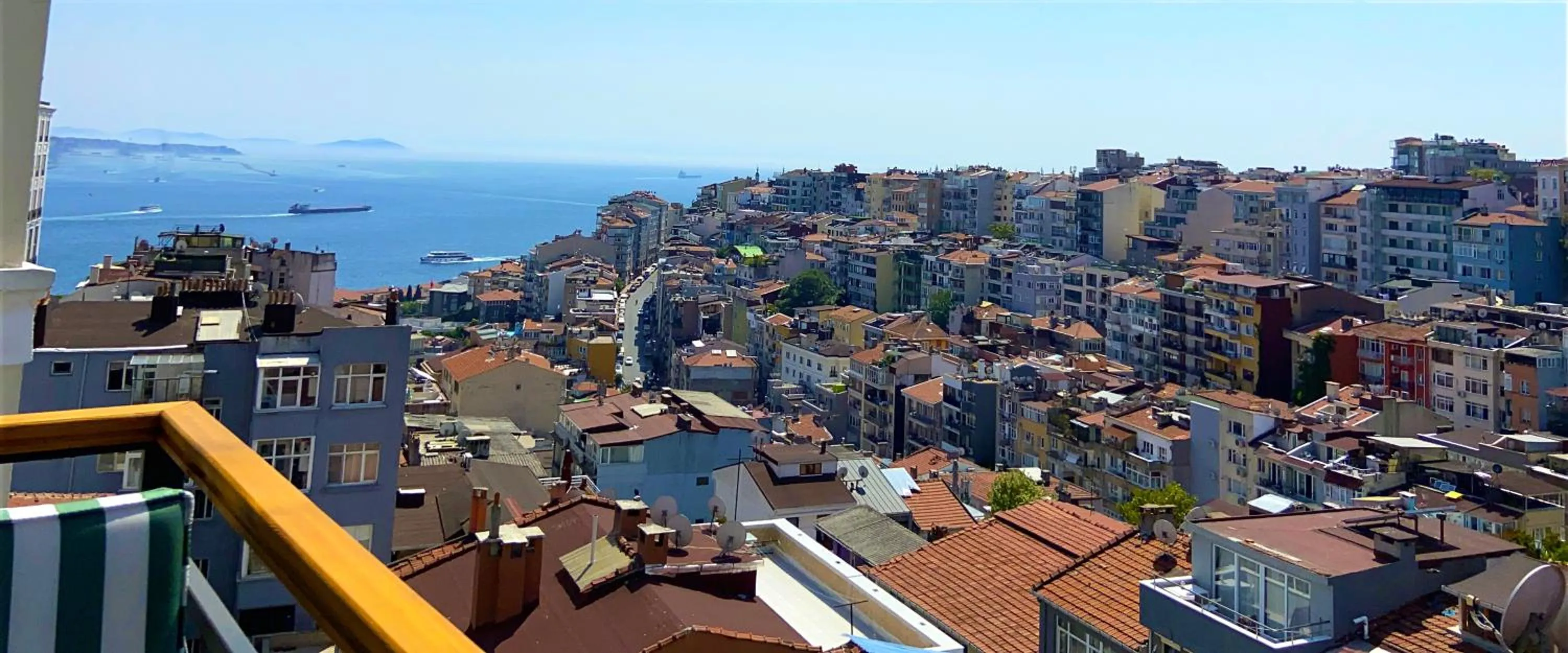 Bird's eye view in Roe Suite Hotel - TAKSIM