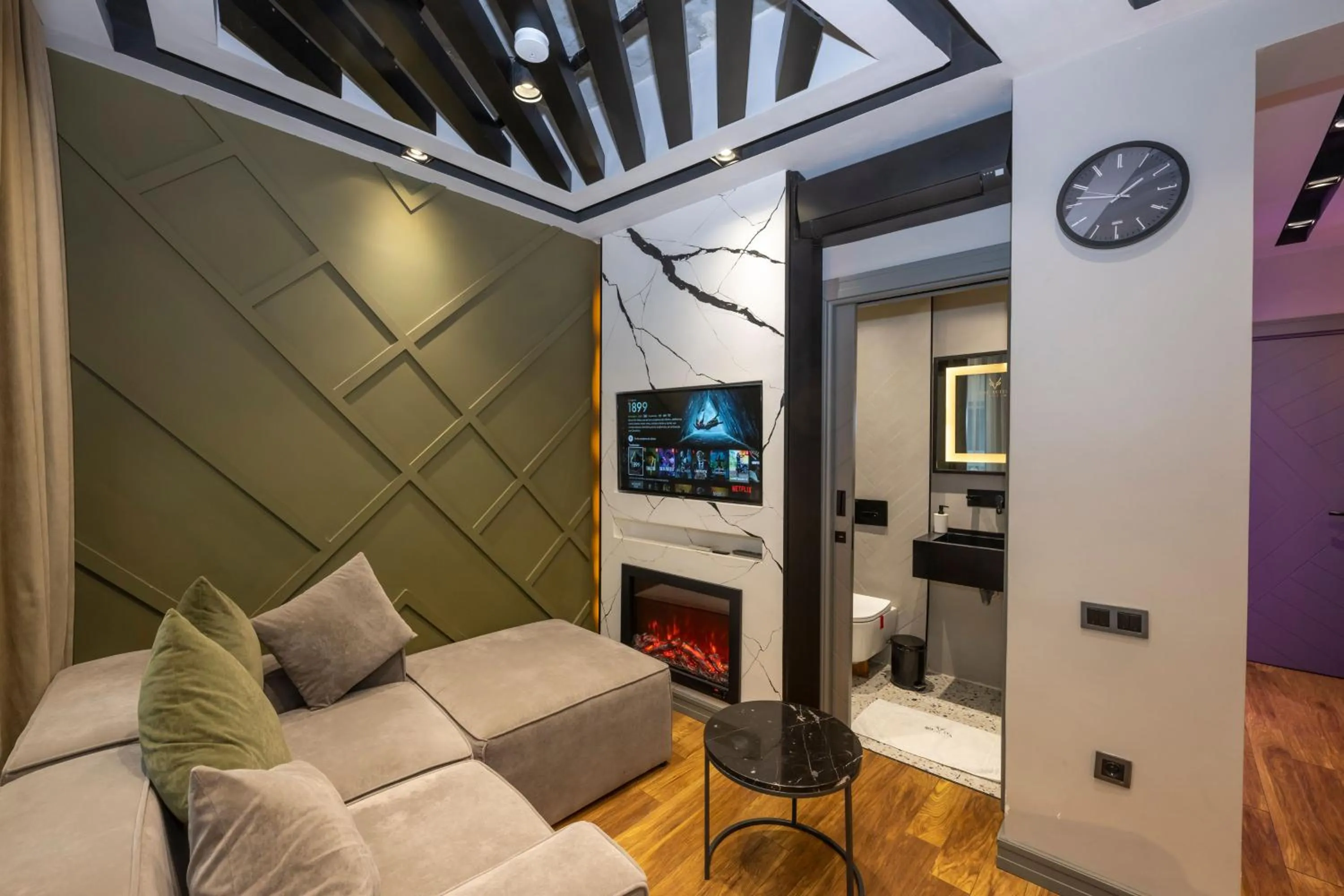 Living room in Roe Suite Hotel - TAKSIM