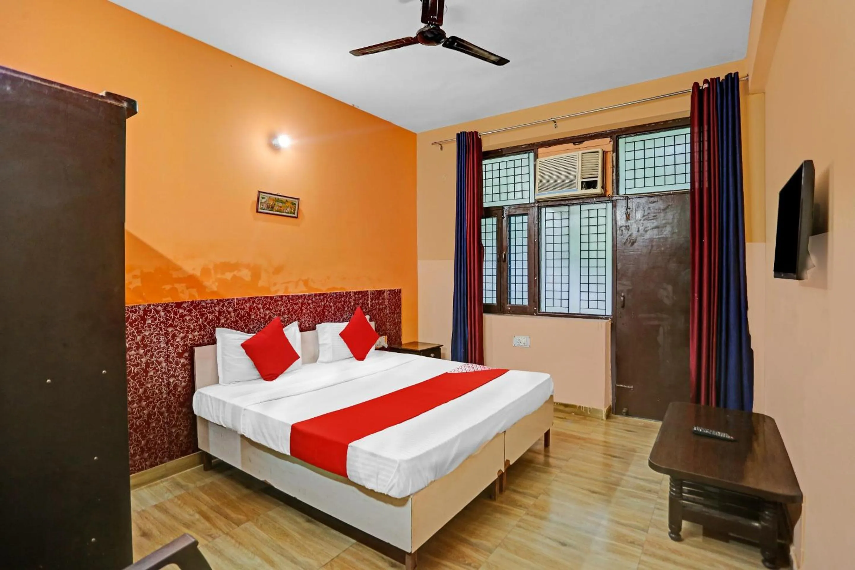 Bedroom in Hotel O Prince Residency
