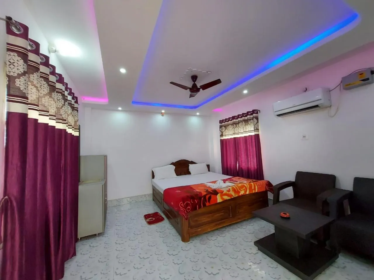 Bed in Swastik Resort Tajpur