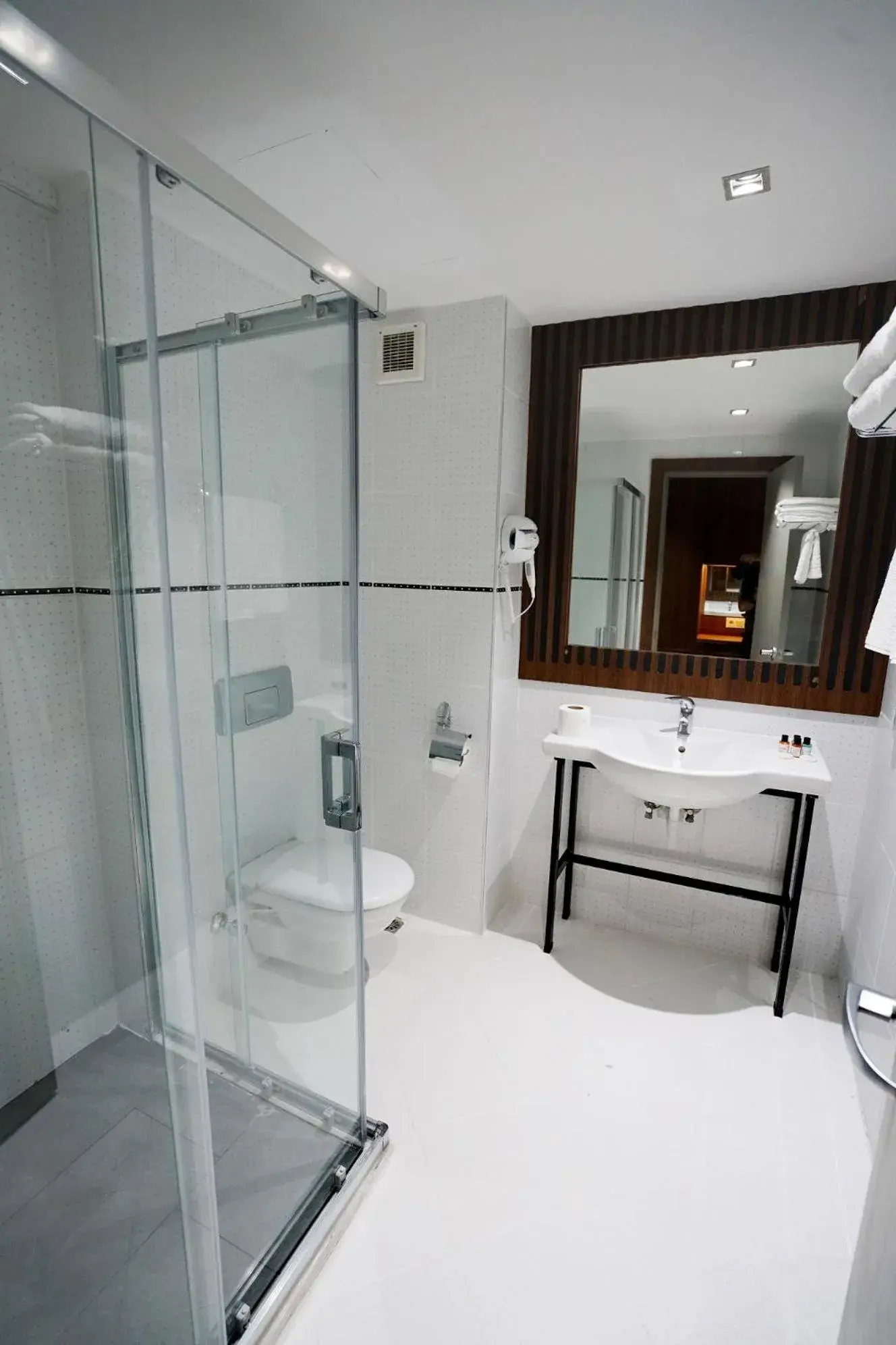 Deluxe Double Room with Balcony and Sea View - single occupancy in The Sign Degirmen Hotel&Spa Wellness Deluxe Double Room with Balcony and Sea View - single occupancy in The Sign Degirmen Hotel&Spa Wellness