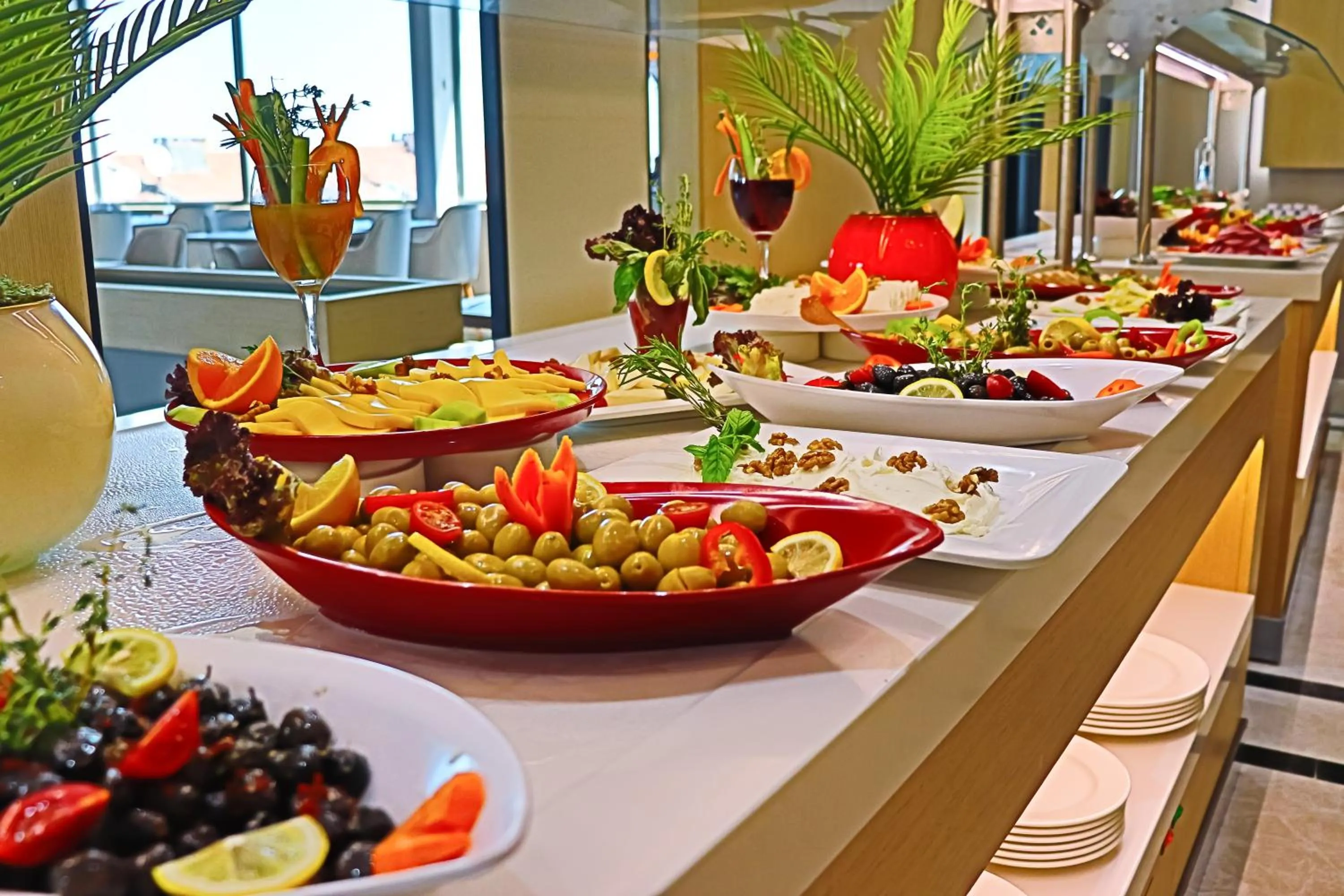 Food and drinks in The Sign Degirmen Hotel&Spa Wellness