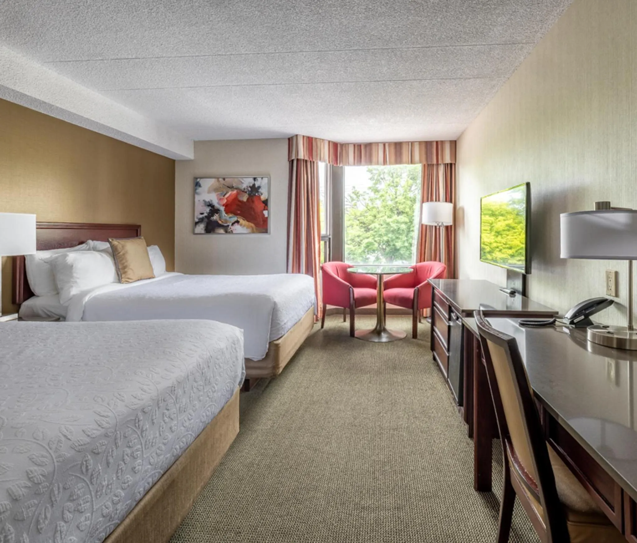 Bed in Hôtel WelcomInns