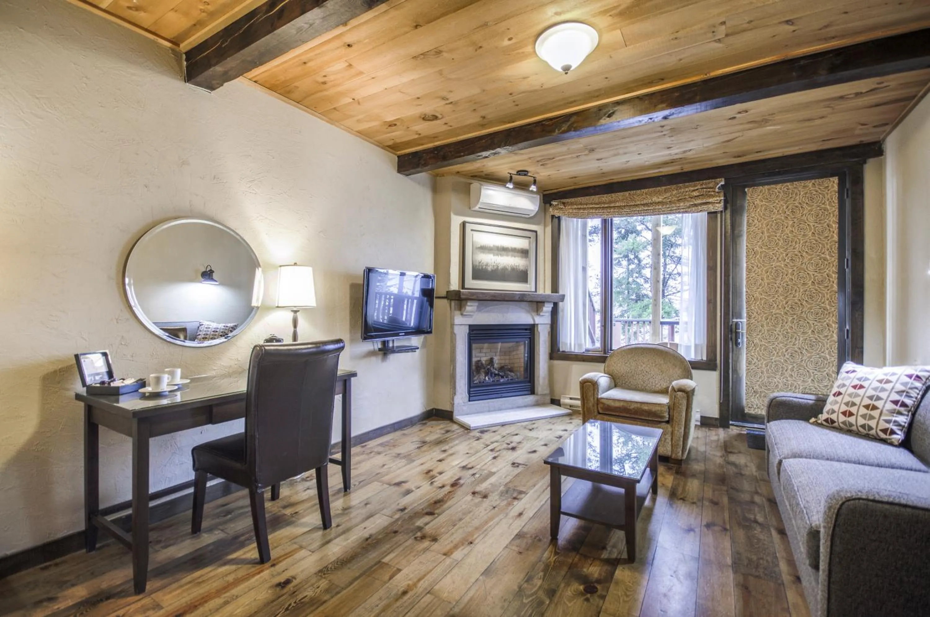 Auberge du Lac Taureau et Condos