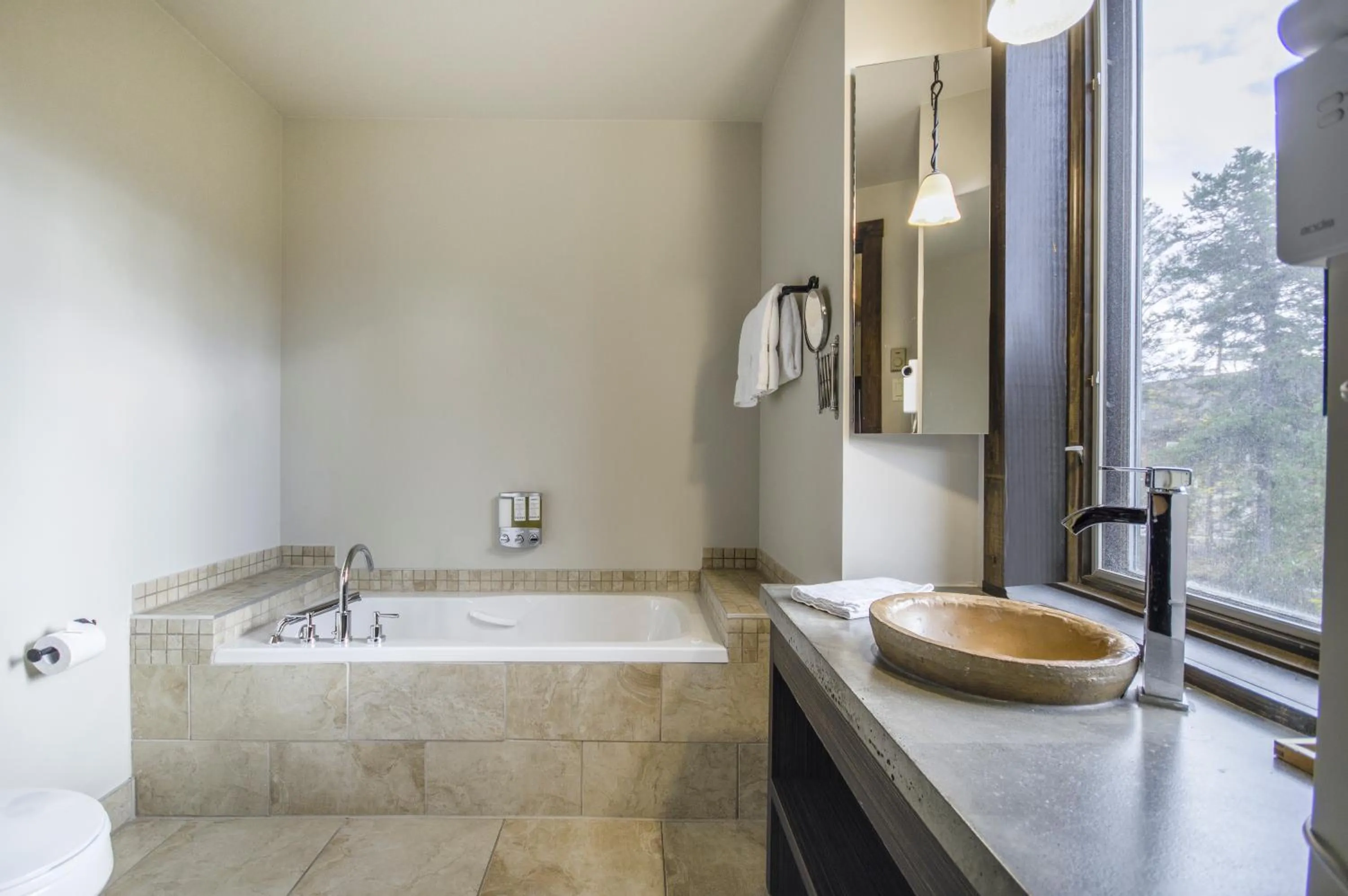 Auberge du Lac Taureau et Condos