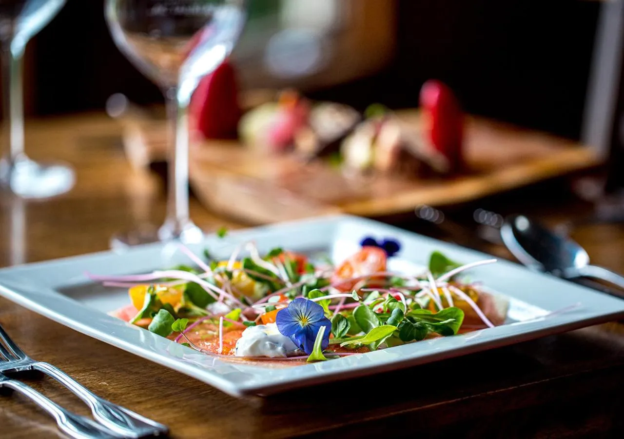 Food in Auberge du Lac Taureau et Condos