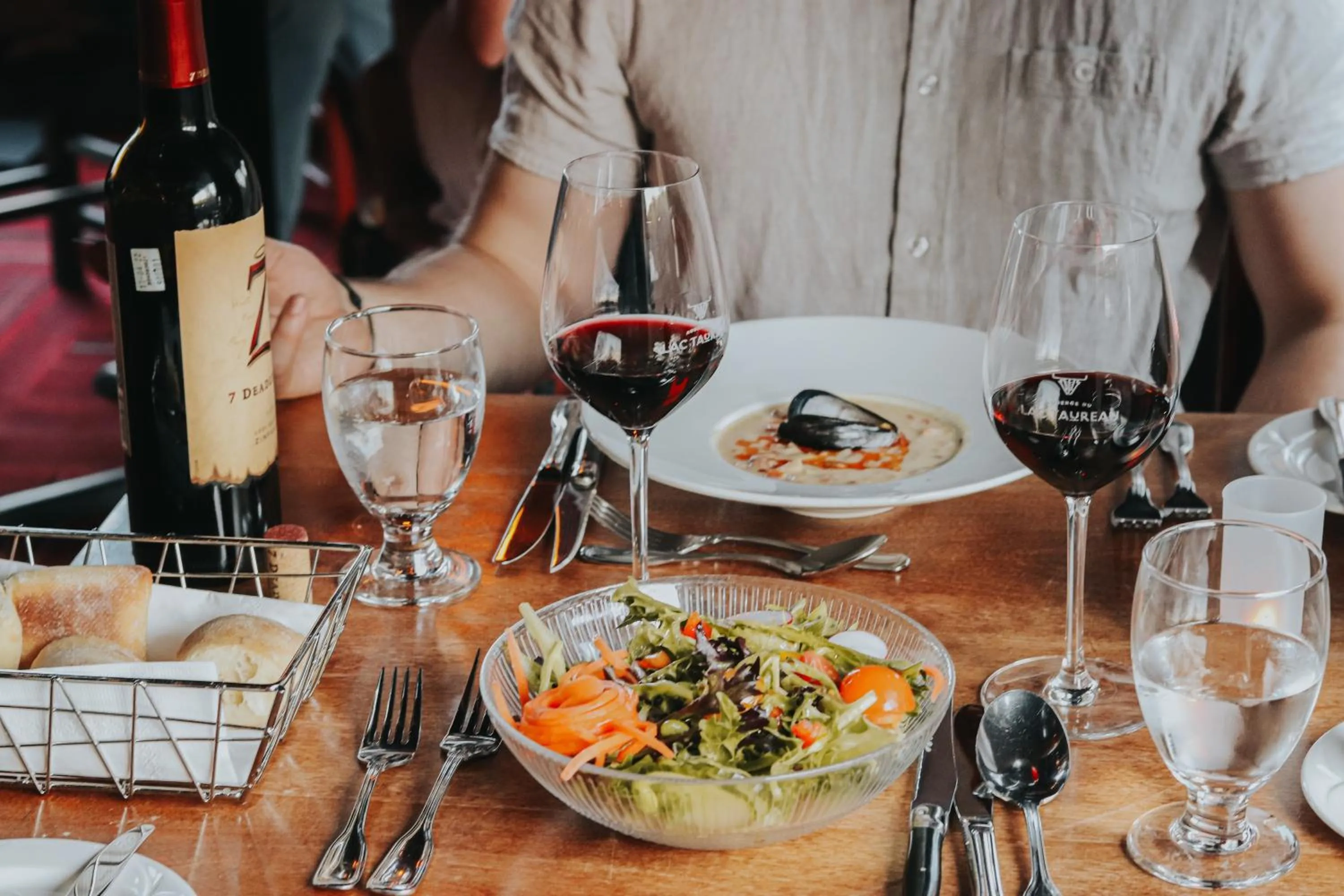 Food in Auberge du Lac Taureau et Condos
