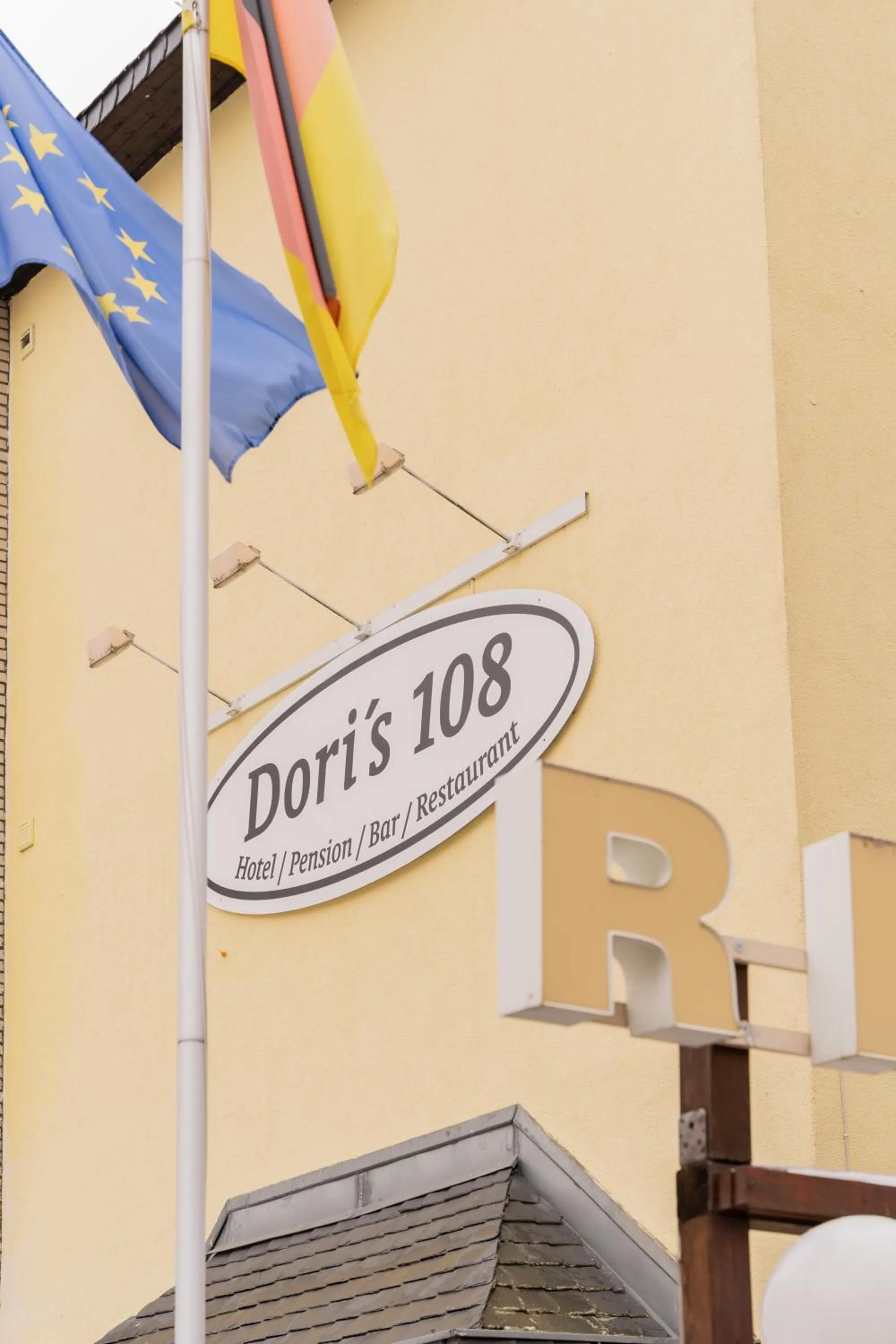 Facade/entrance in Hotel Dori´s 108