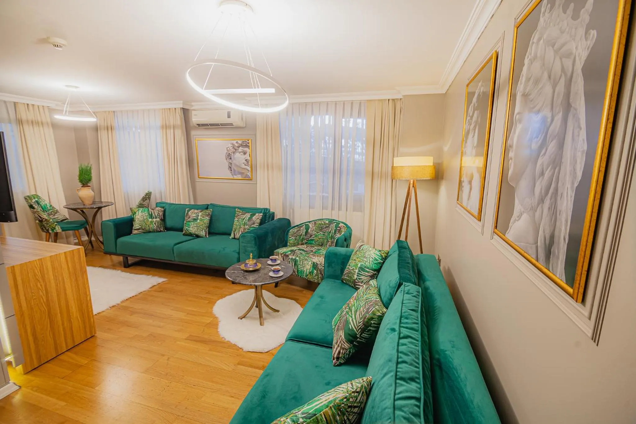 Living room in La Palace Exclusive Design