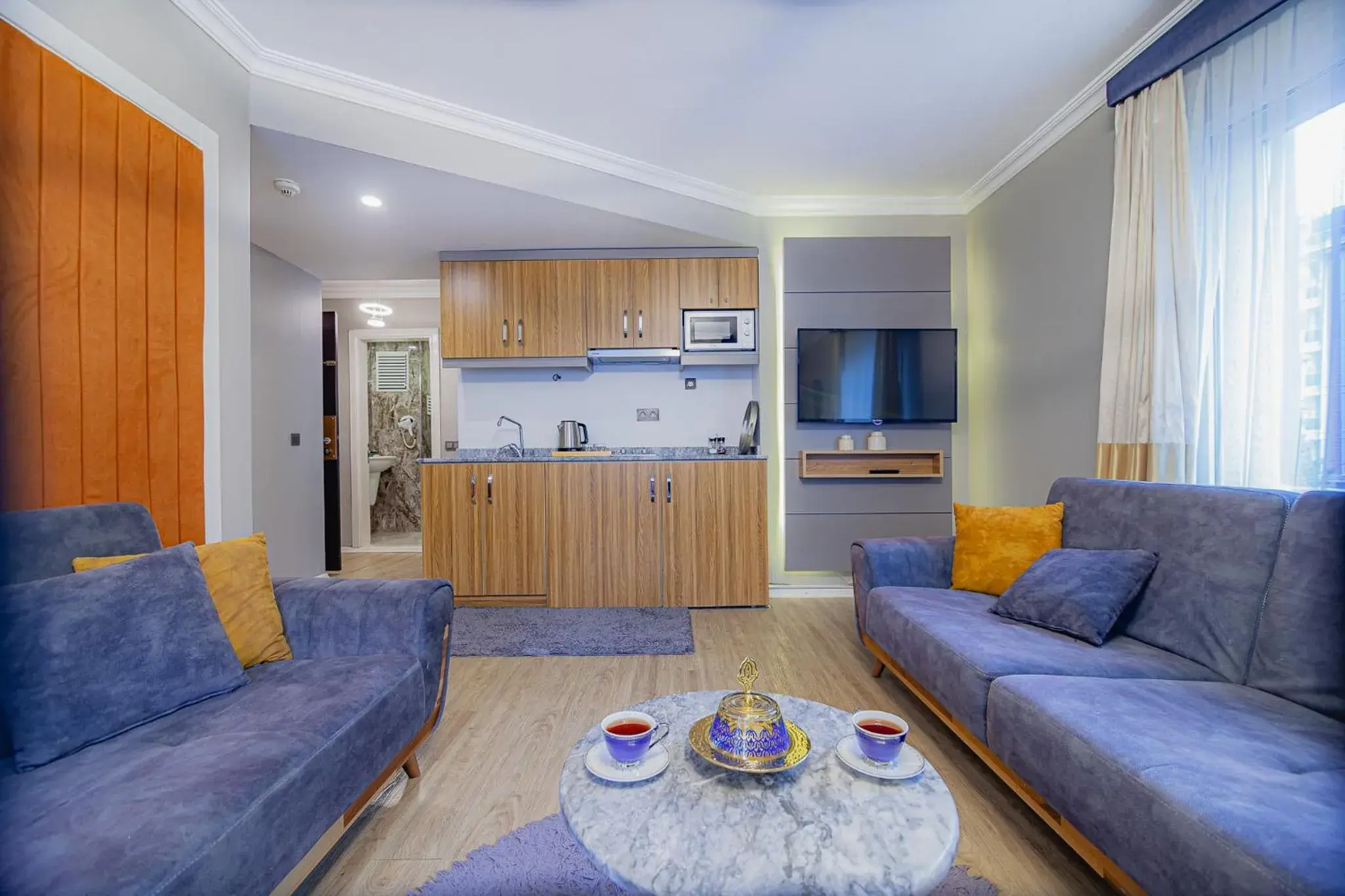 Executive Suite in La Palace Exclusive Design Executive Suite in La Palace Exclusive Design