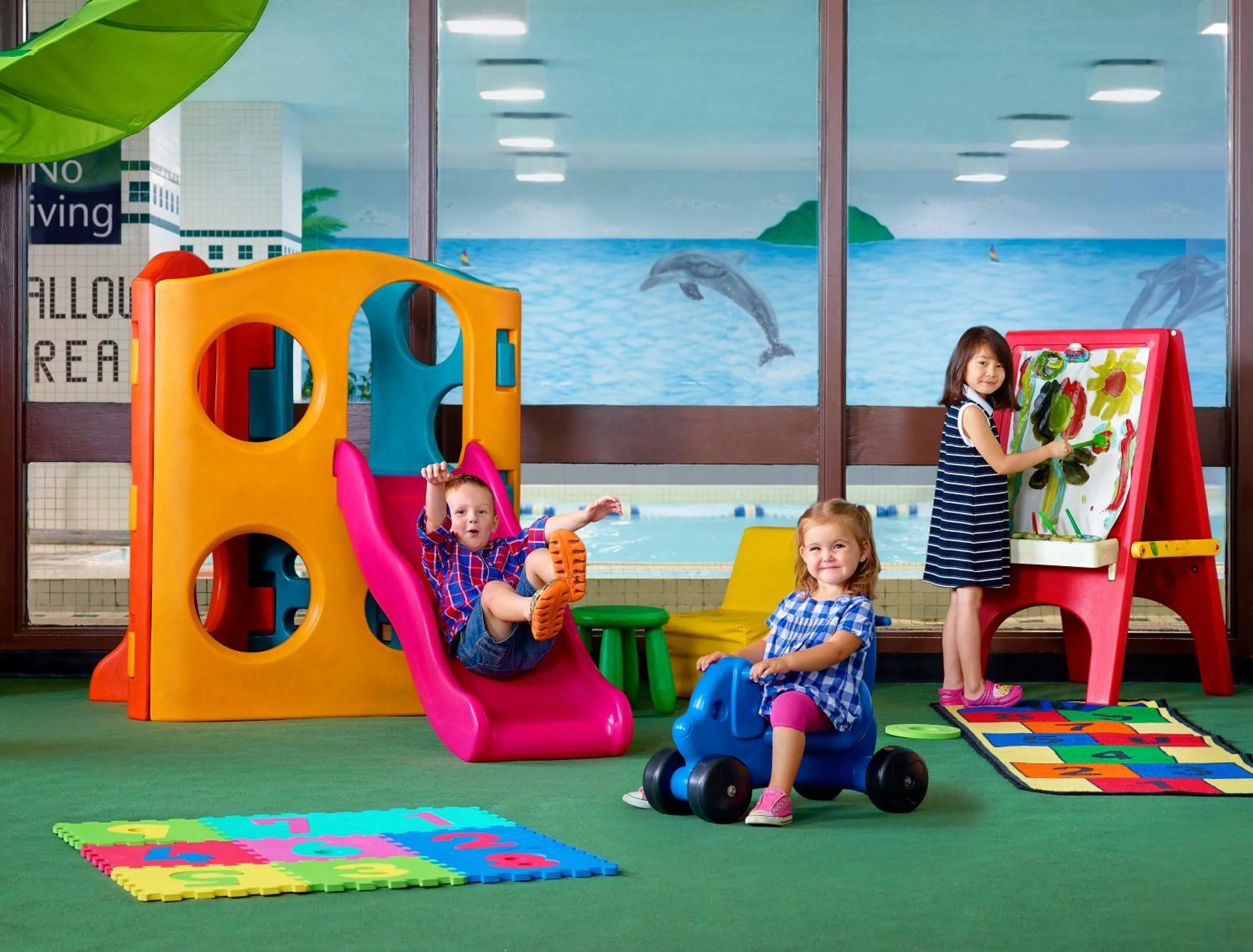 Kids's club in Chelsea Hotel Toronto