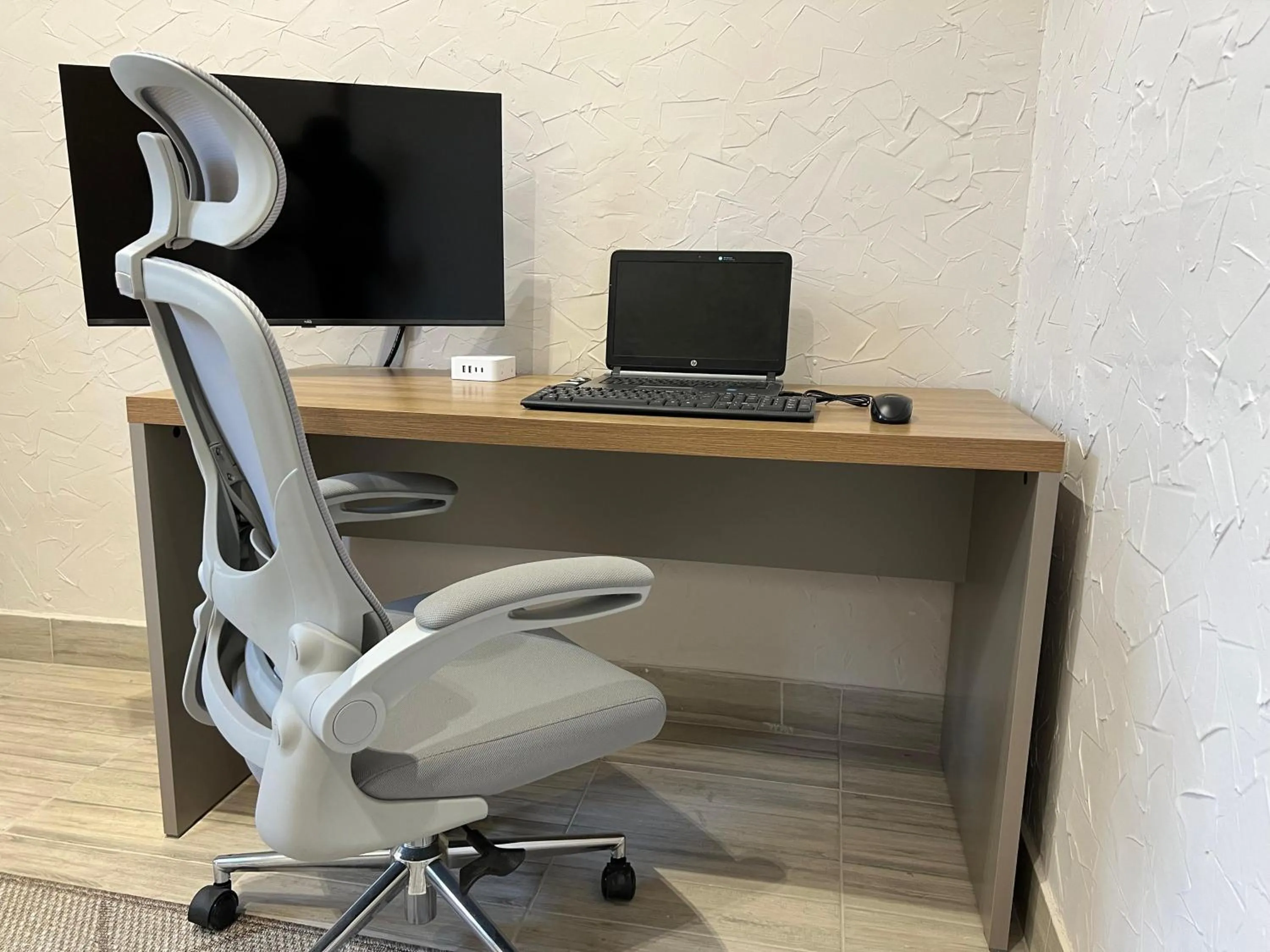 TV and multimedia in Zentrico Boutique