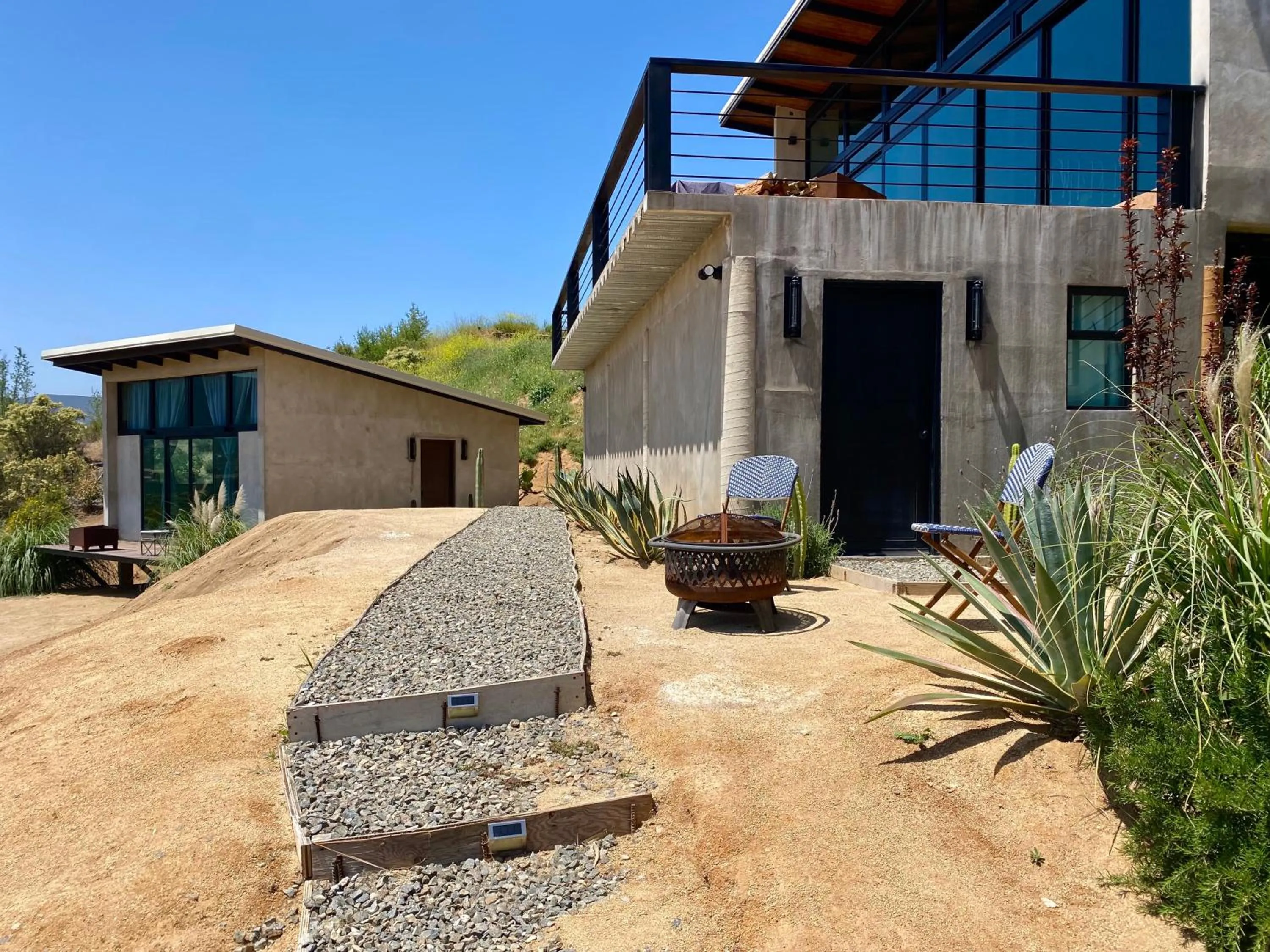 Property building in Prajna Valle de Guadalupe