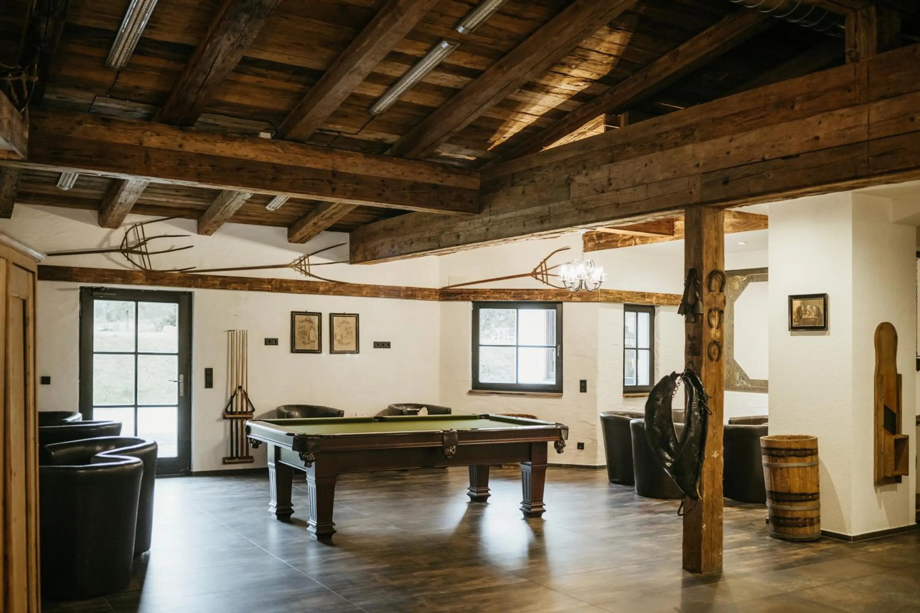 Communal lounge/ TV room in Pension Baranekhof - accommodation in nature - Baranek Resorts