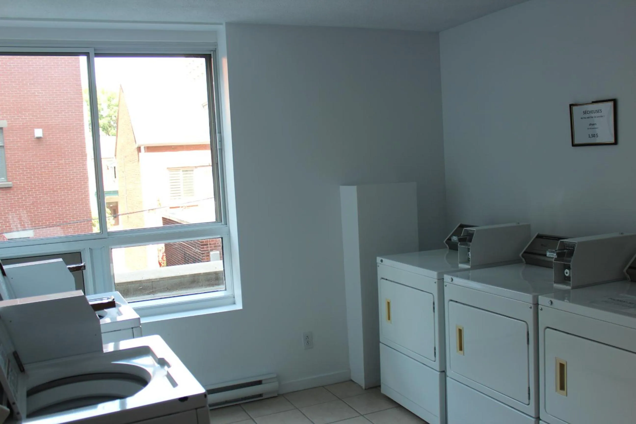 Area and facilities in Hotel les Suites Labelle