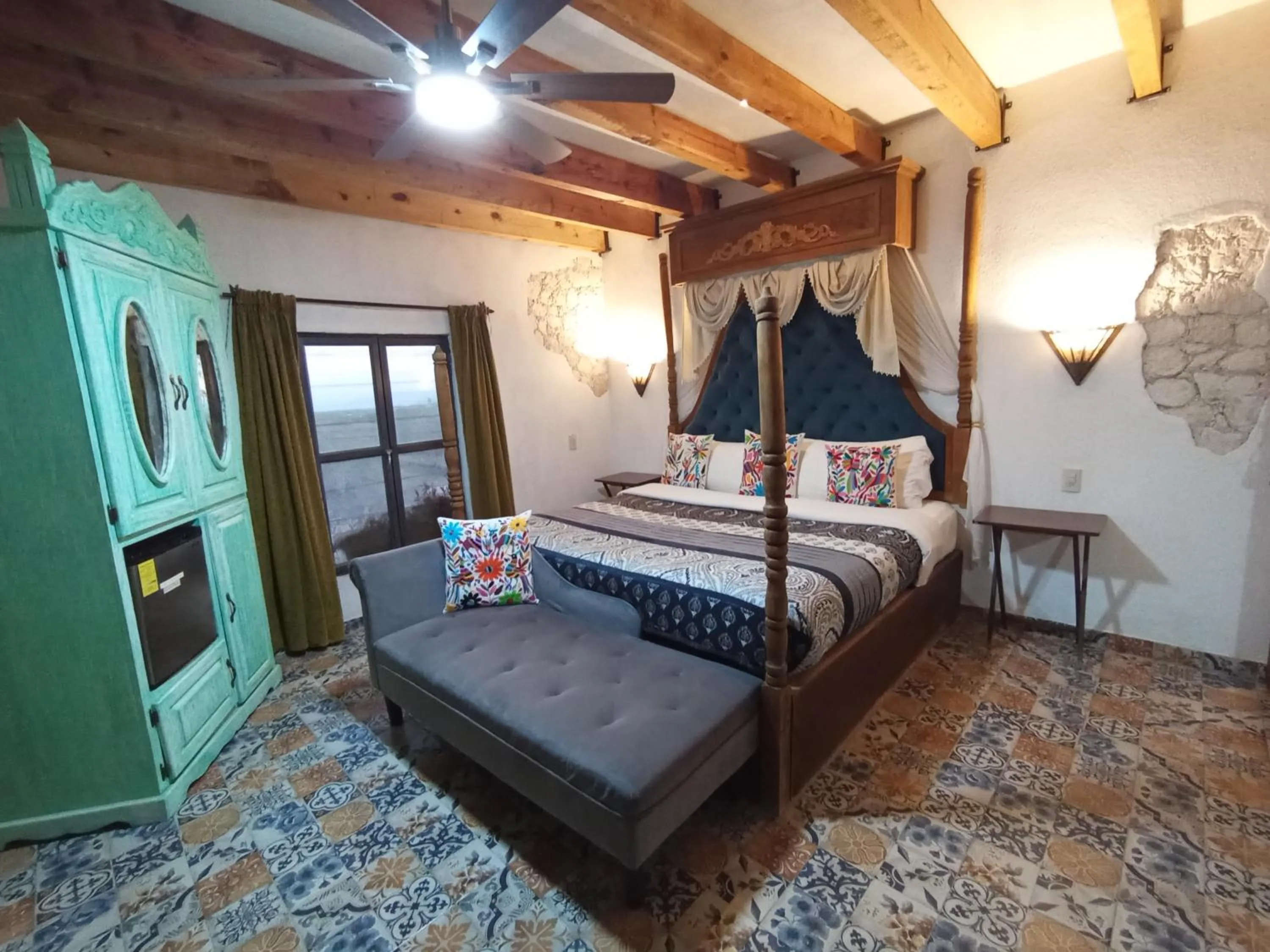 Bed in Alborada Bernal