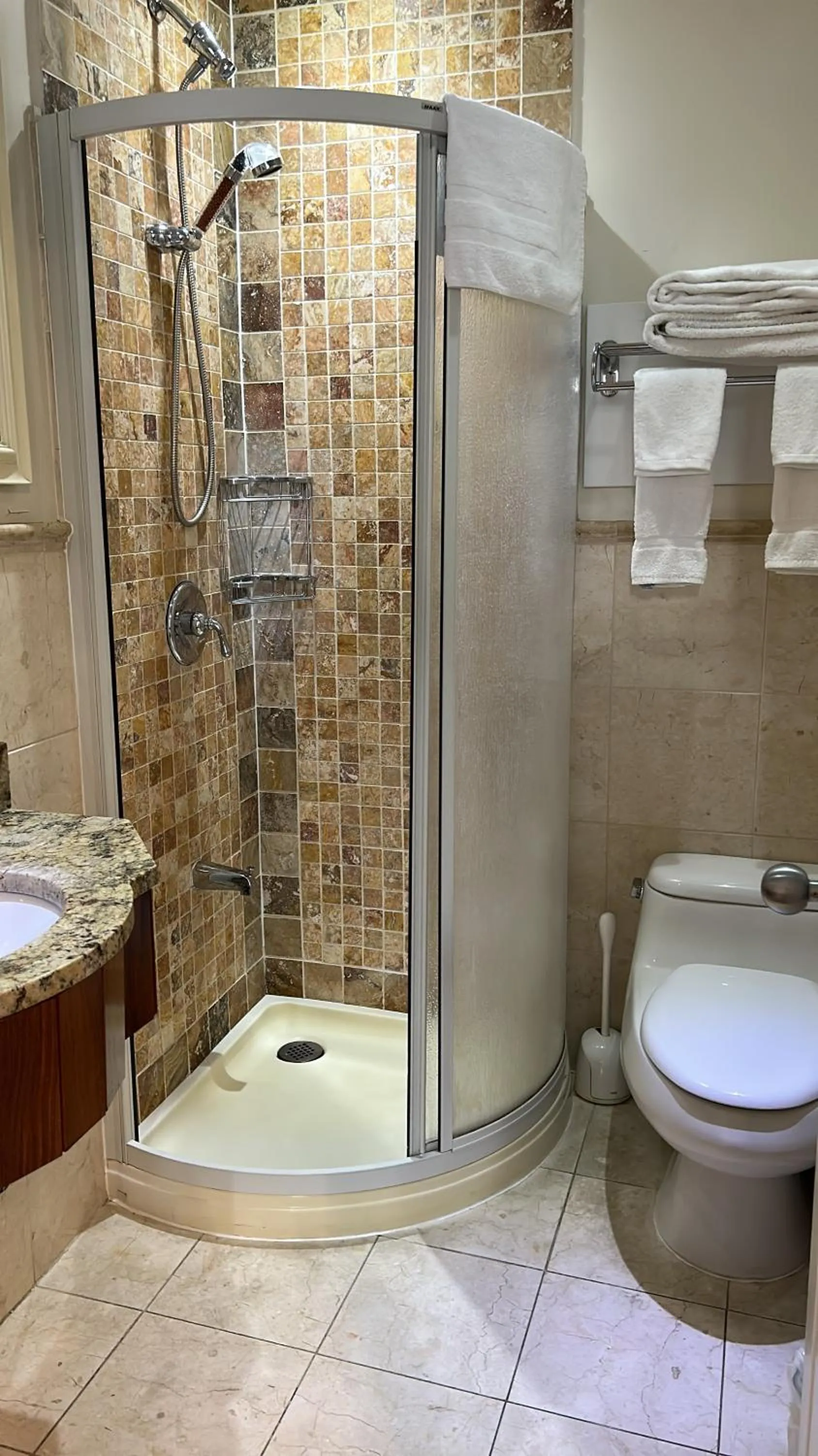 Shower in Parc Suites Hotel