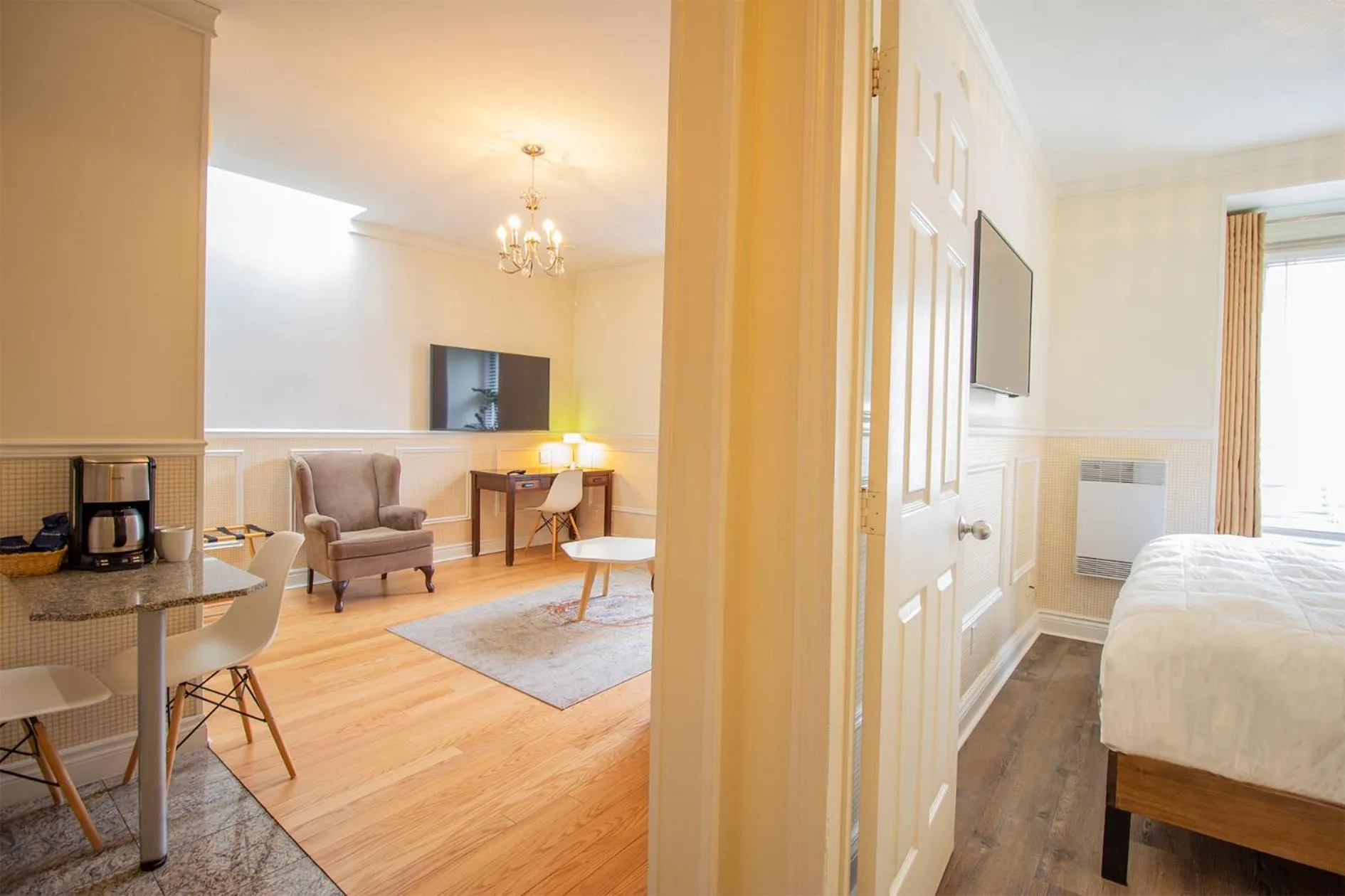 Bed in Parc Suites Hotel