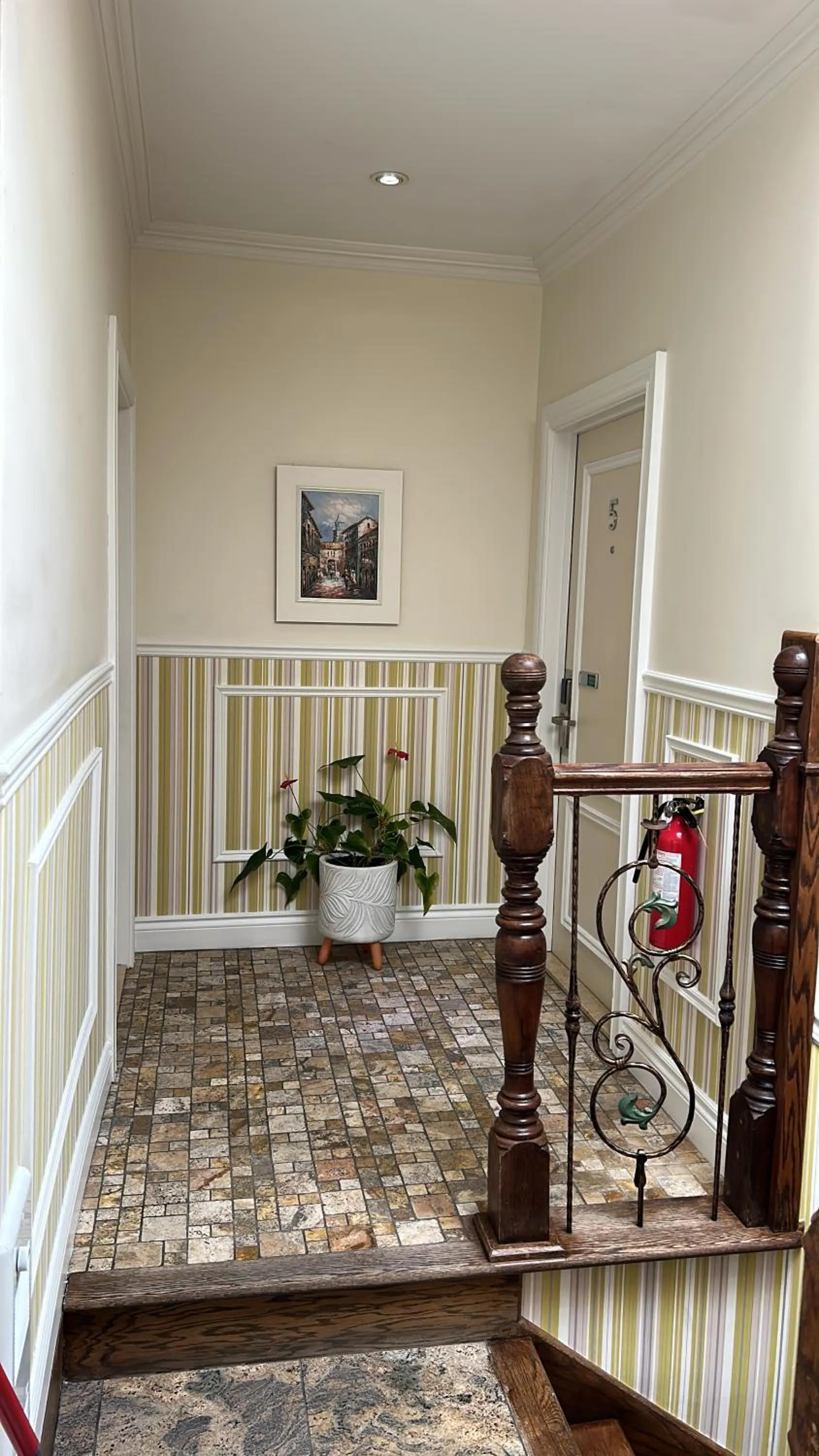 Property building in Parc Suites Hotel