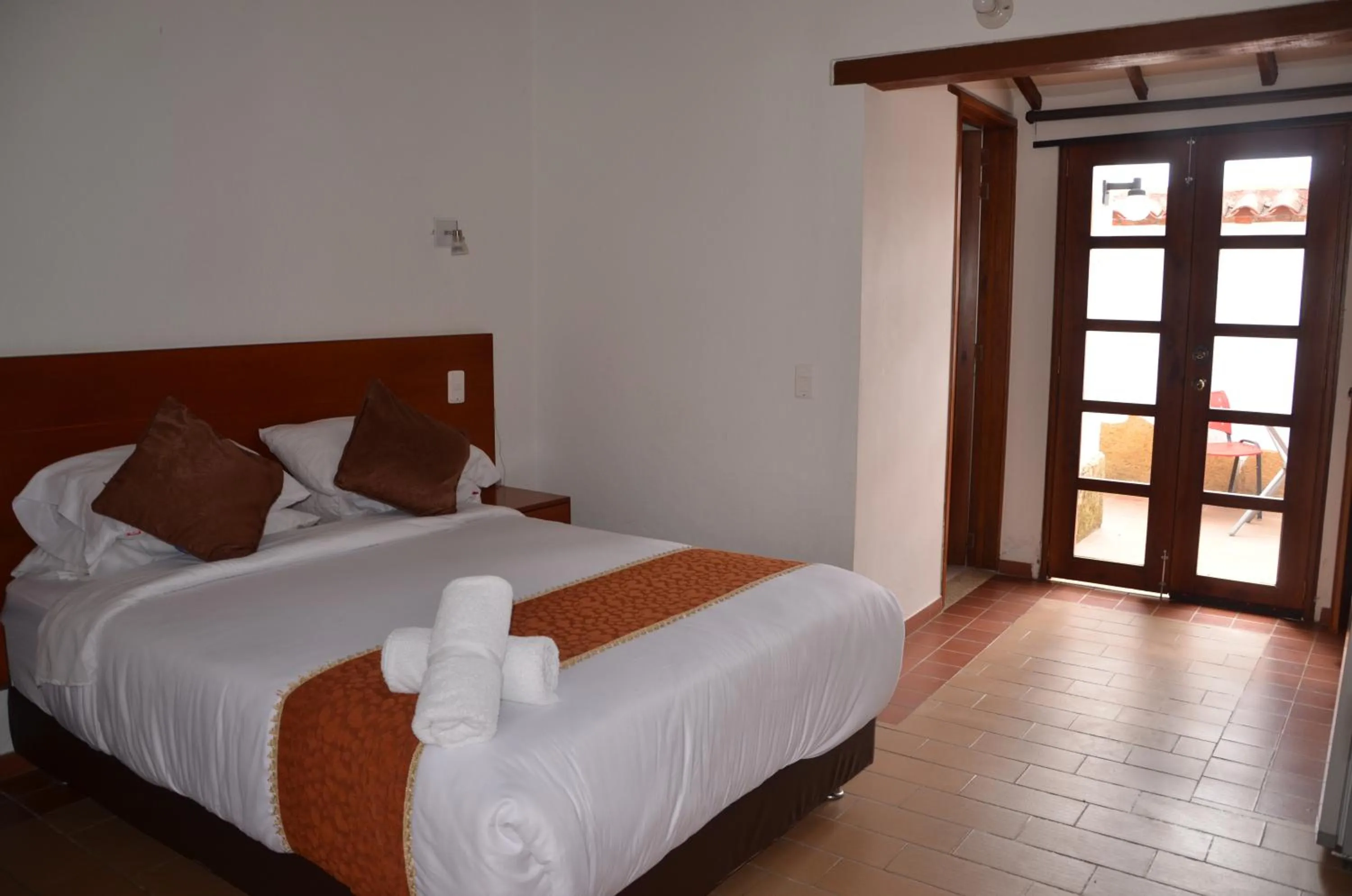 Photo of the whole room, Bed in Santiago Diaz Piedrahita