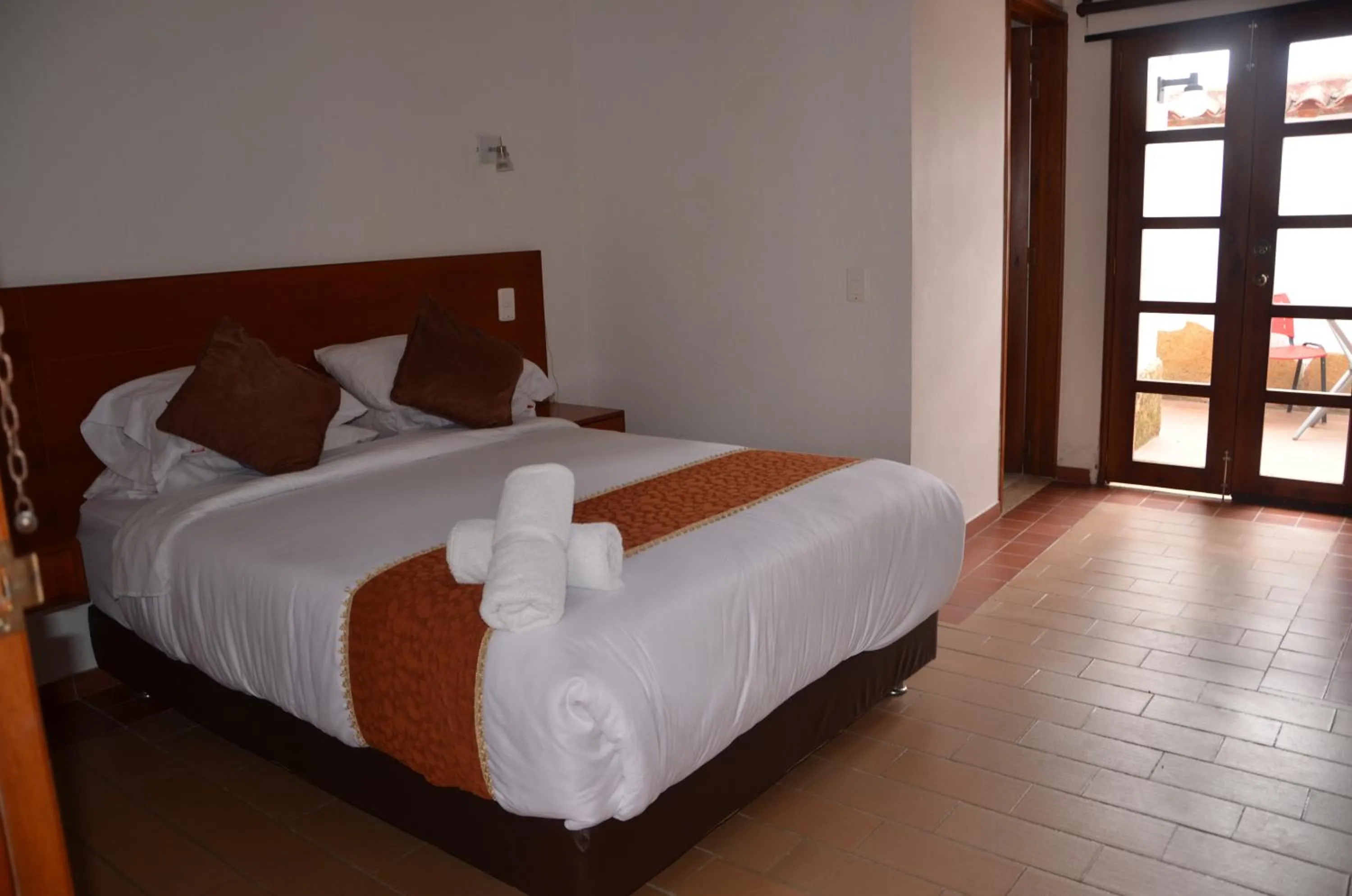 Photo of the whole room, Bed in Santiago Diaz Piedrahita