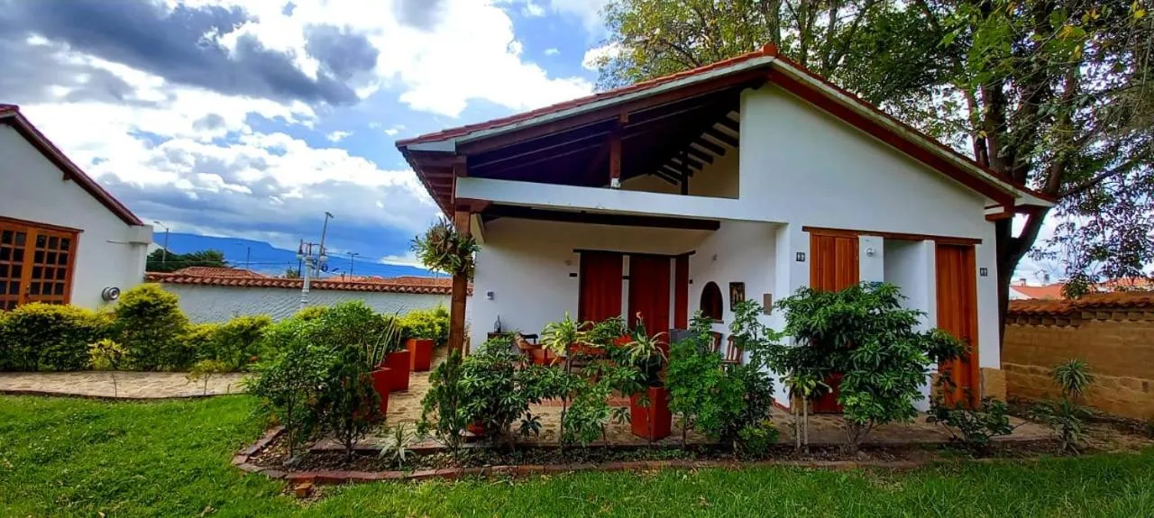Property Building in Santiago Diaz Piedrahita