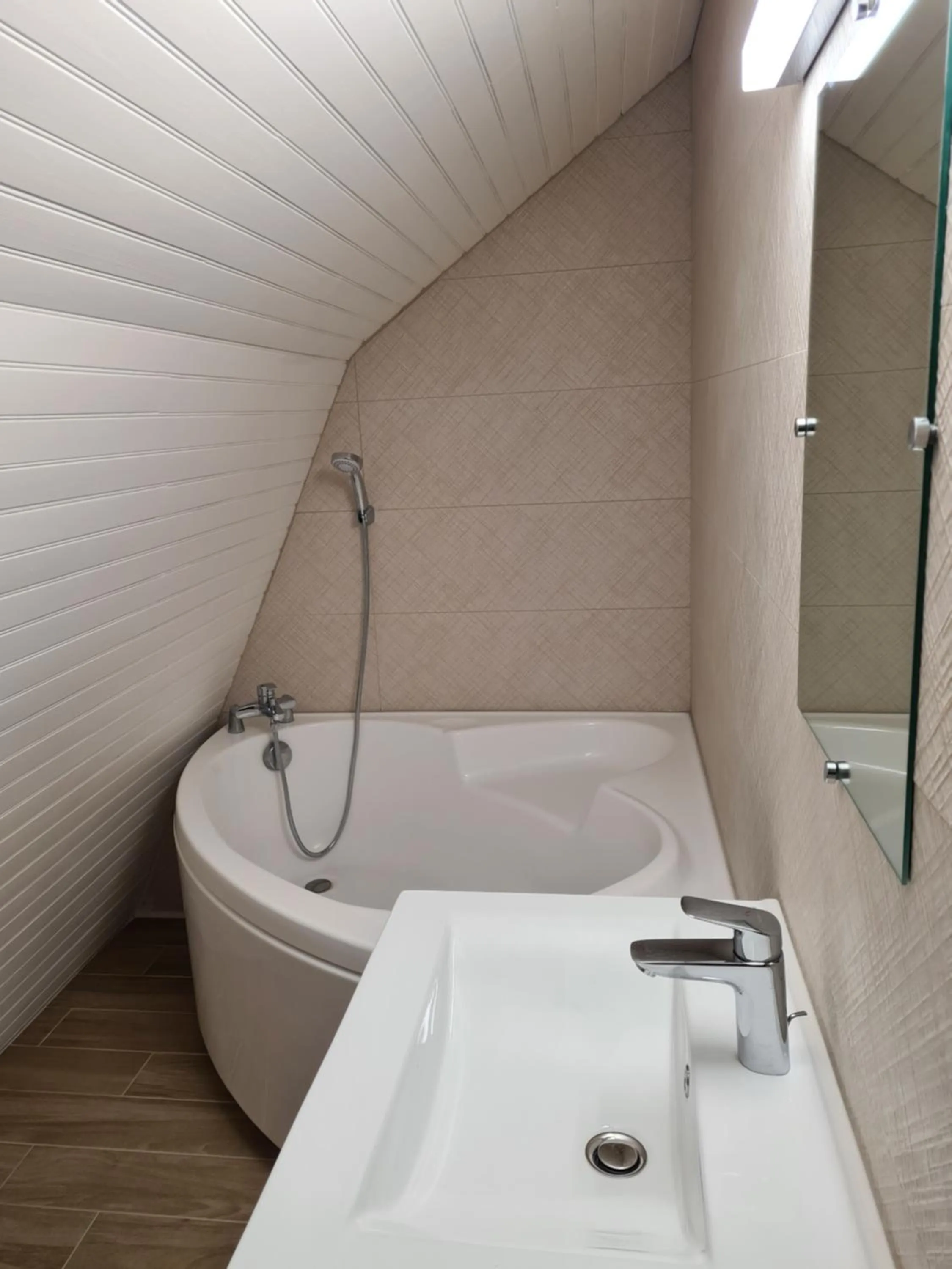 Bathroom in La Maison Thimadaise