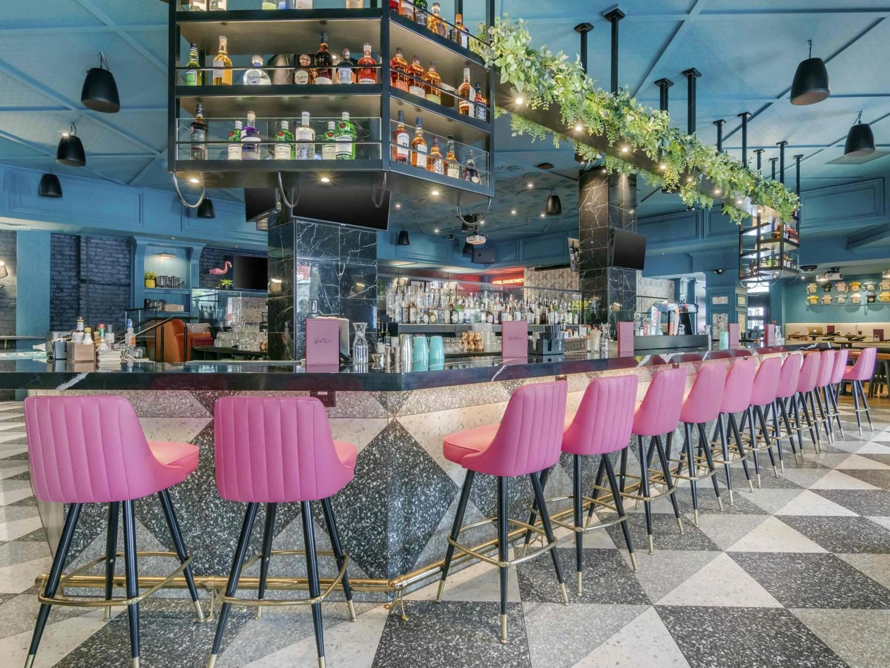 Restaurant/places to eat in Hotel Belmont Vancouver - MGallery Collection