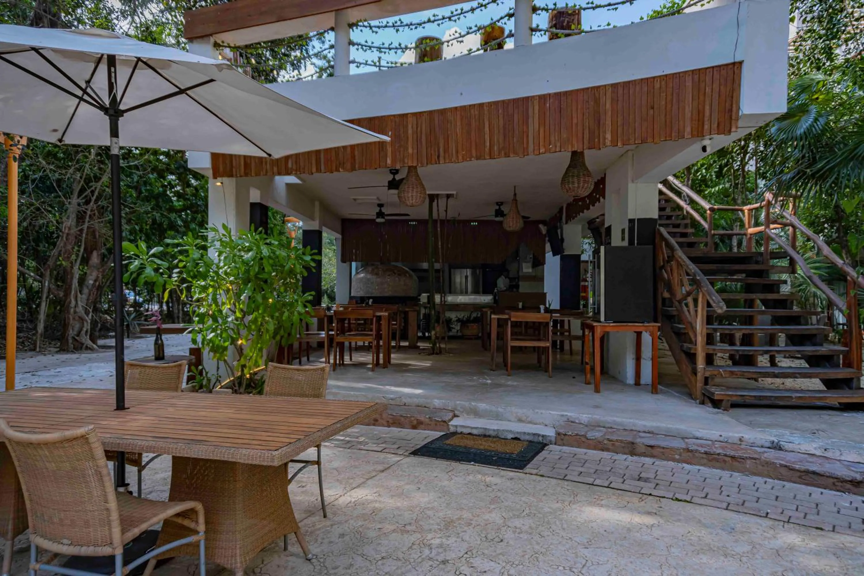 Property building in Niik Tulum