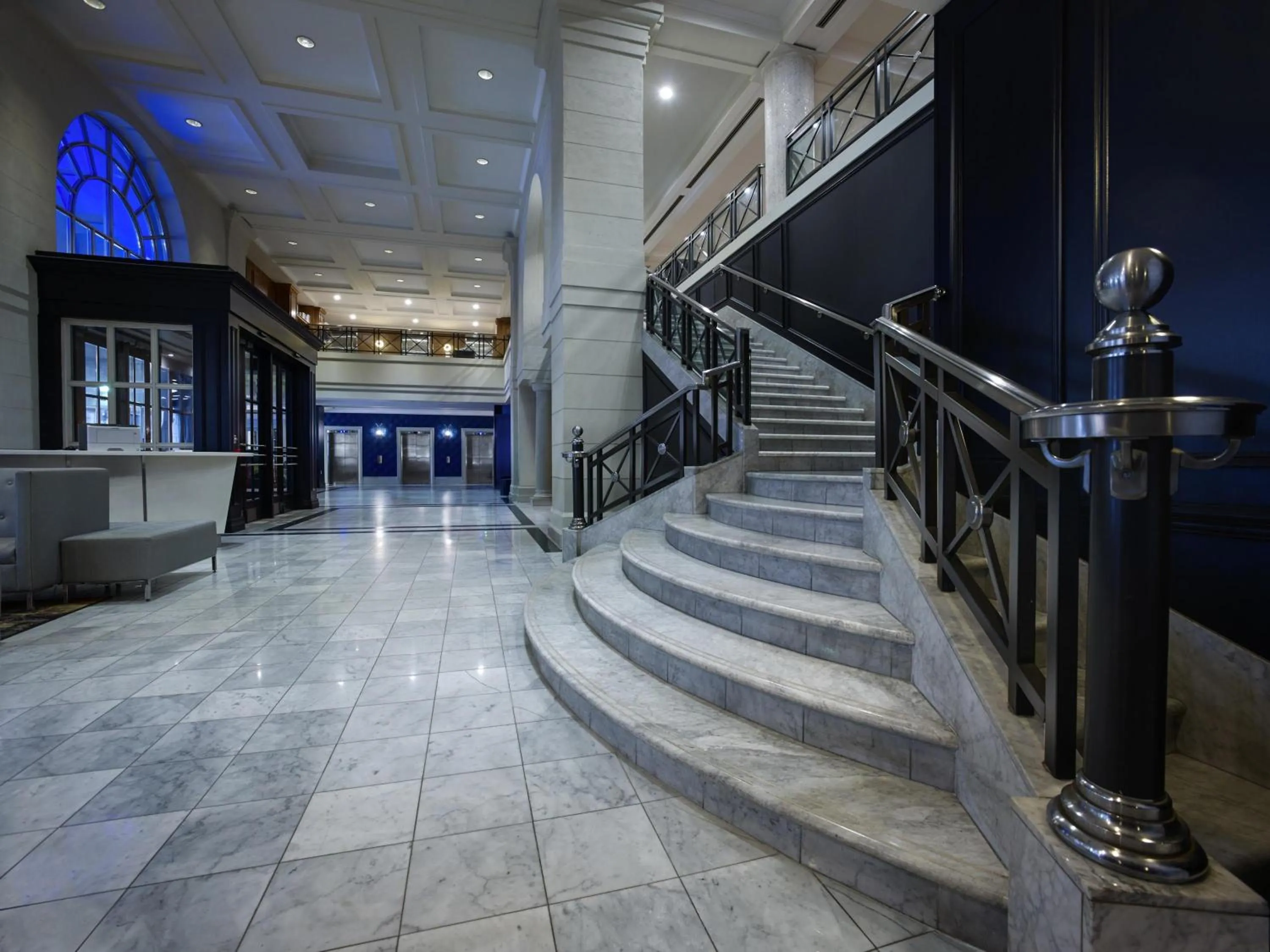 Property building in The Novotel Toronto Centre