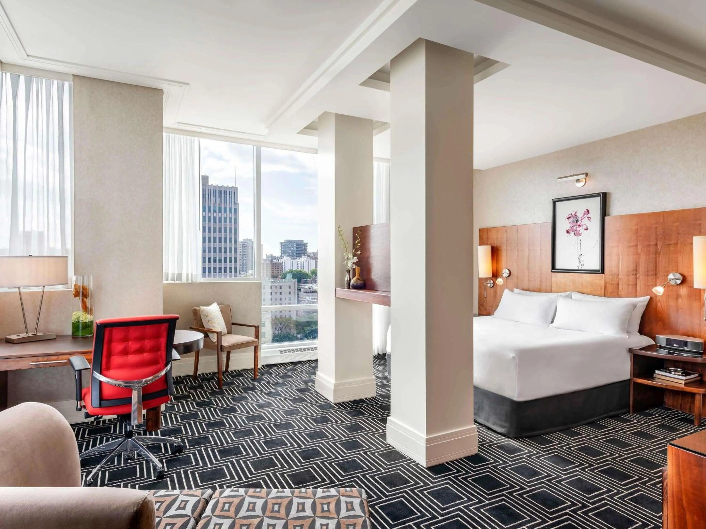 Photo of the whole room, Bed in Sofitel Montreal Golden Mile