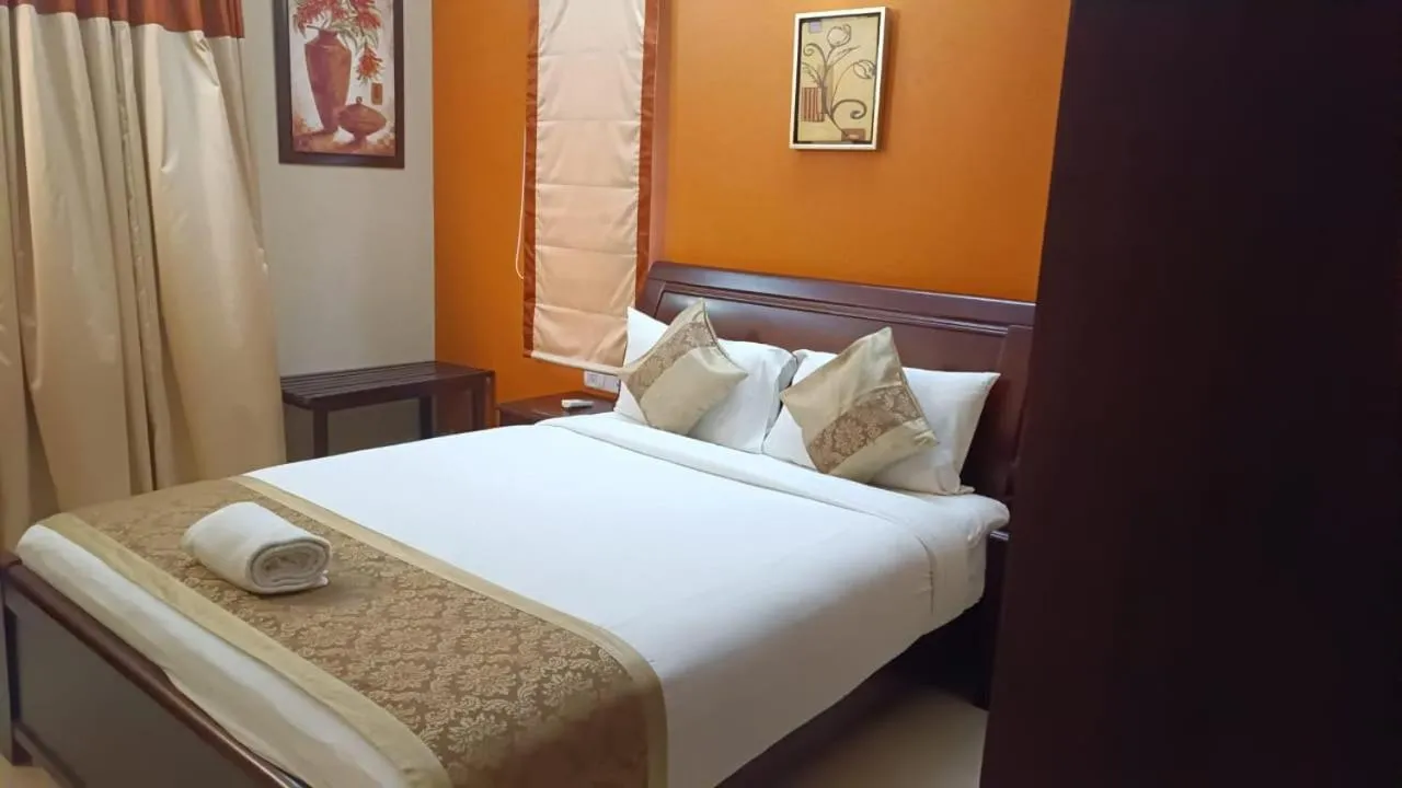 Bedroom, Bed in Park Wood Suites-Fully Vaccinated Staff