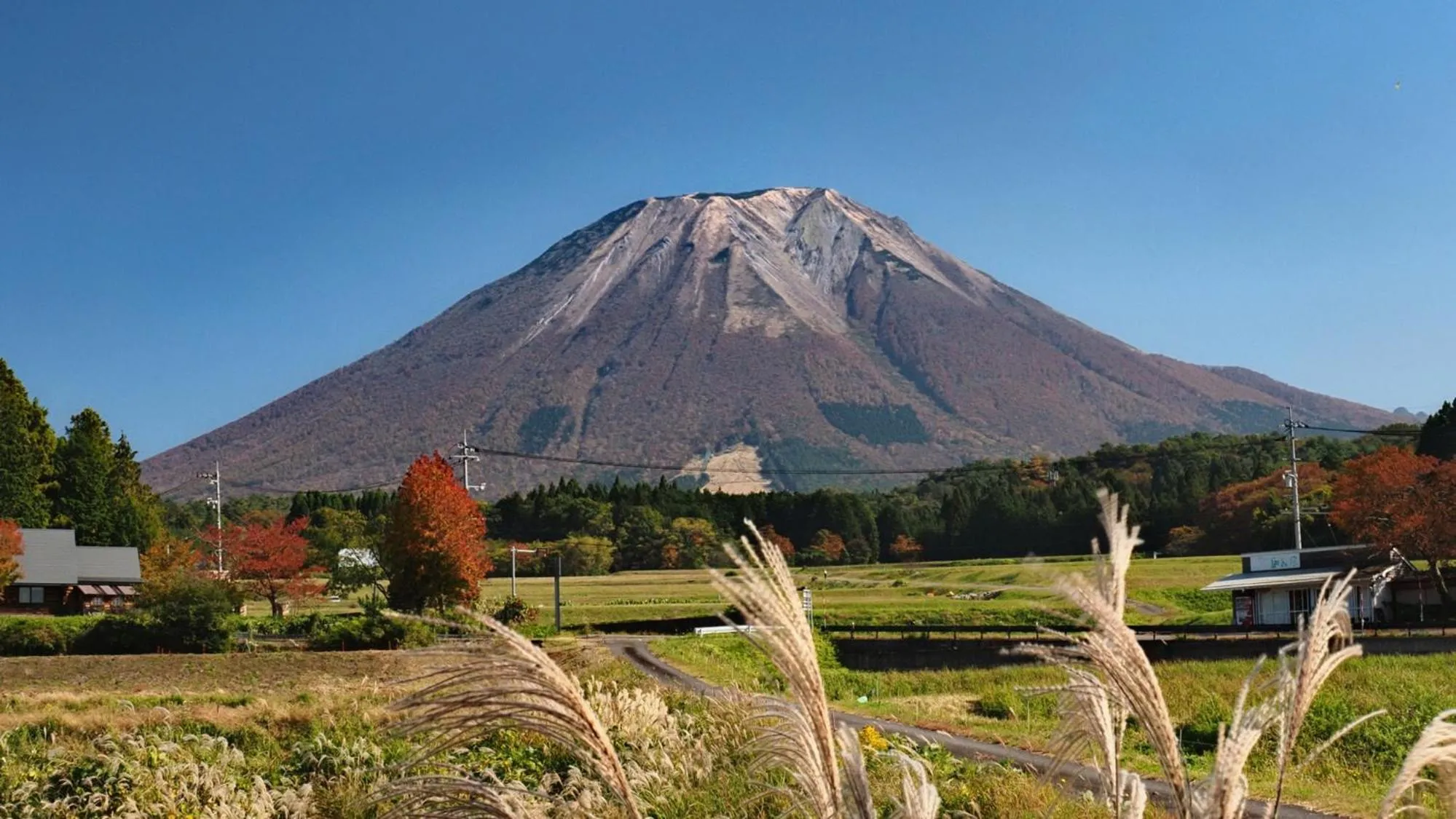 Nearby landmark in Toyoko Inn Hon-atsugi-eki Minami-guchi