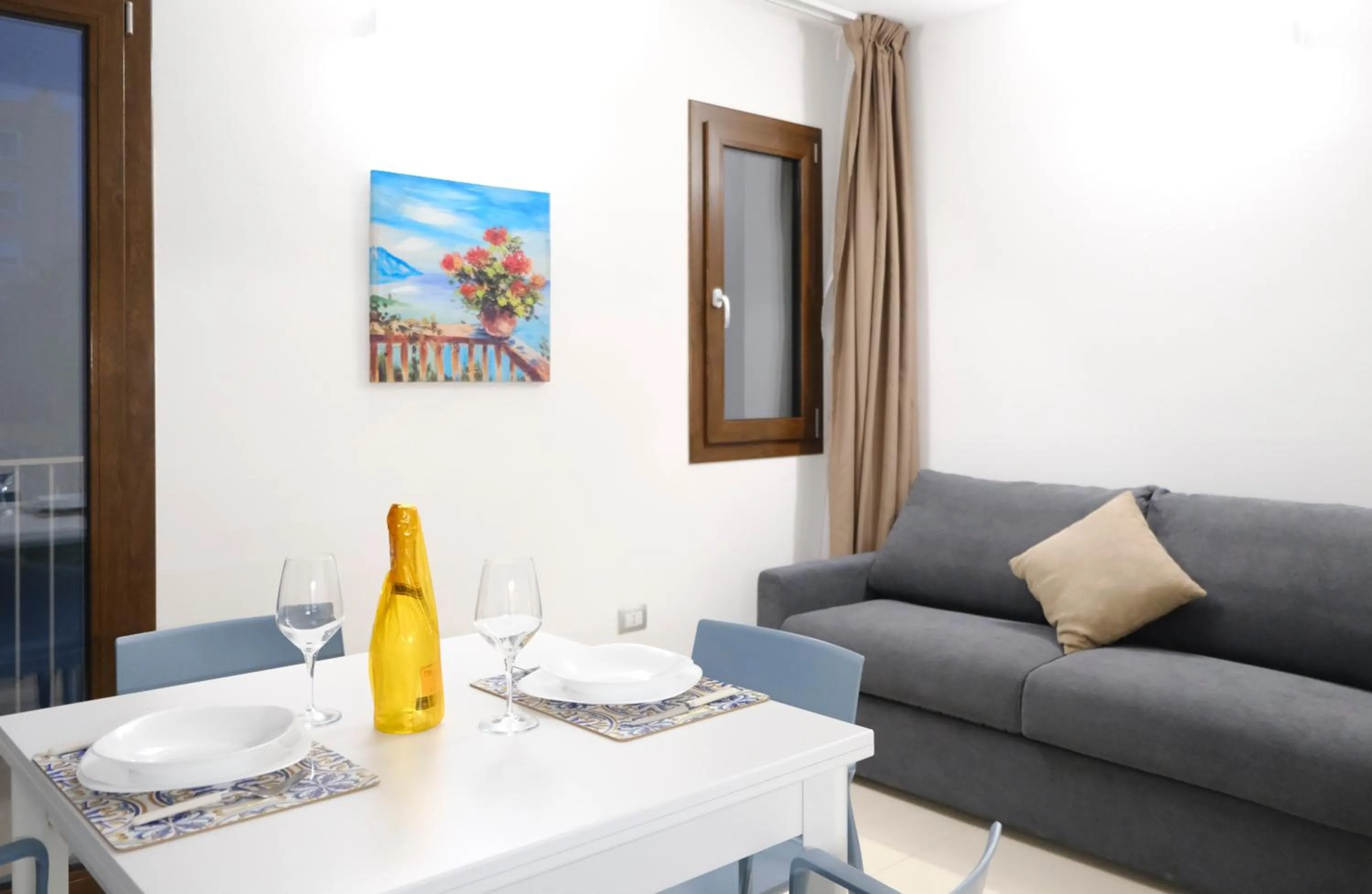 Living room in SOL Y MAR Camere e Appartamenti