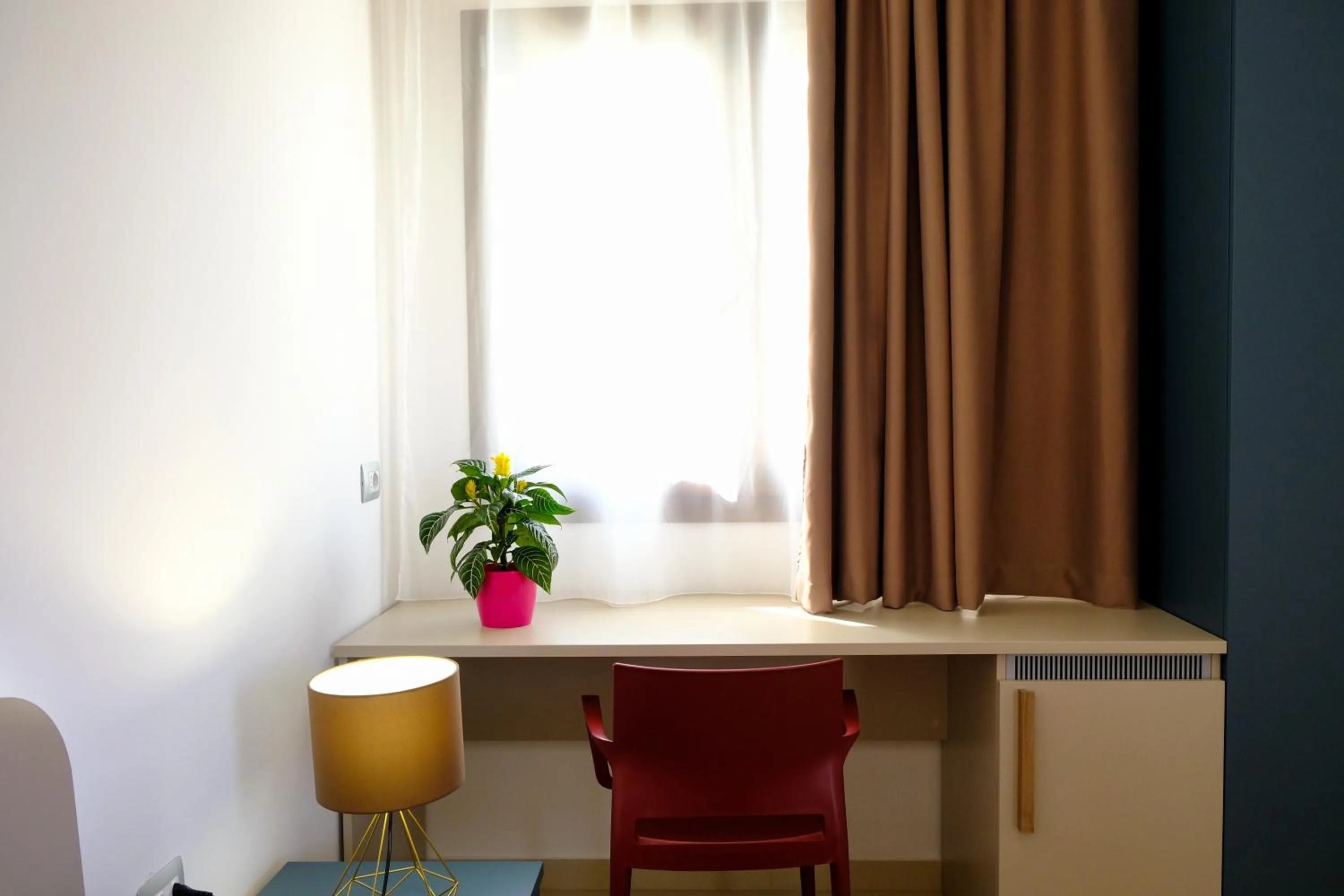 hair dresser in SOL Y MAR Camere e Appartamenti