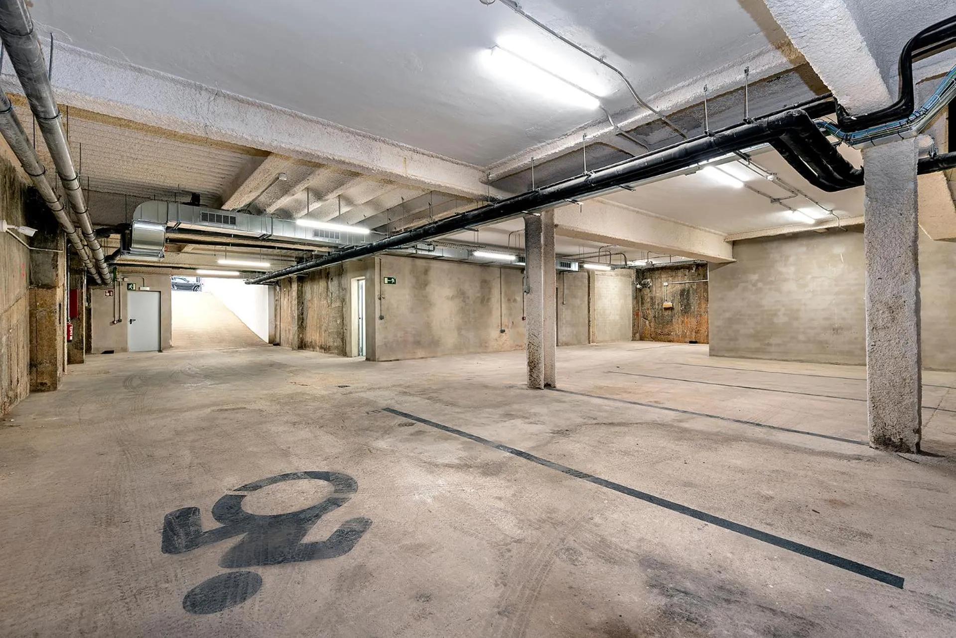 Parking in Hotel Orangine