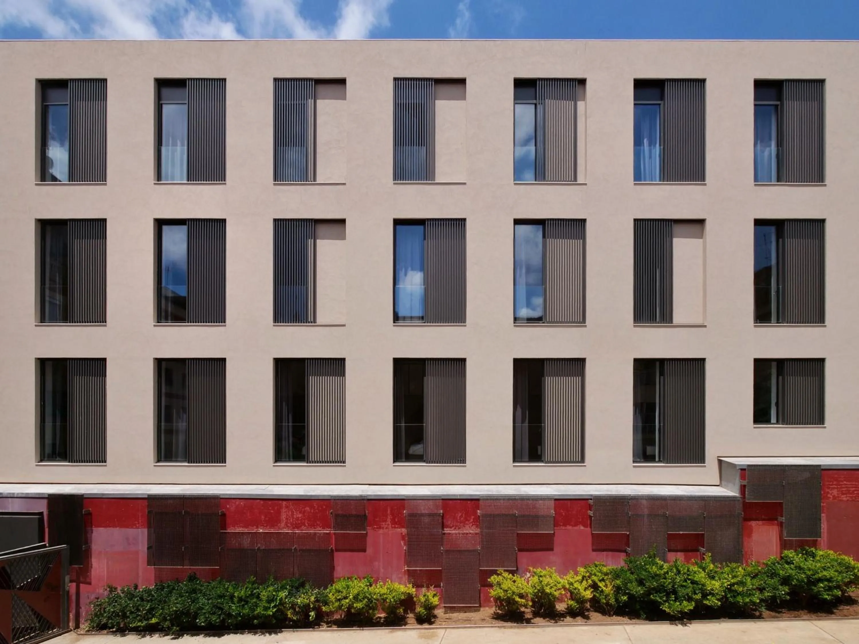 Property building in Hotel Orangine