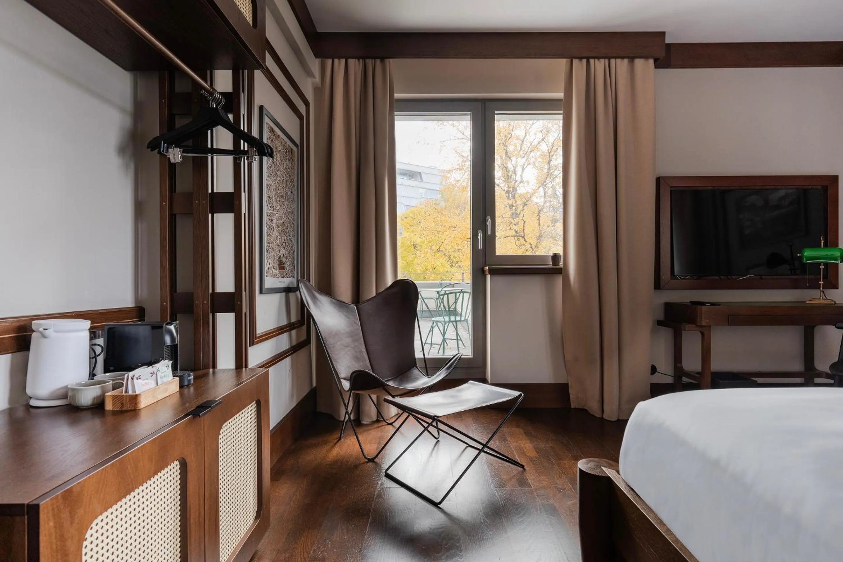 Seating area, Bed in Numa Berlin Potsdamer Platz