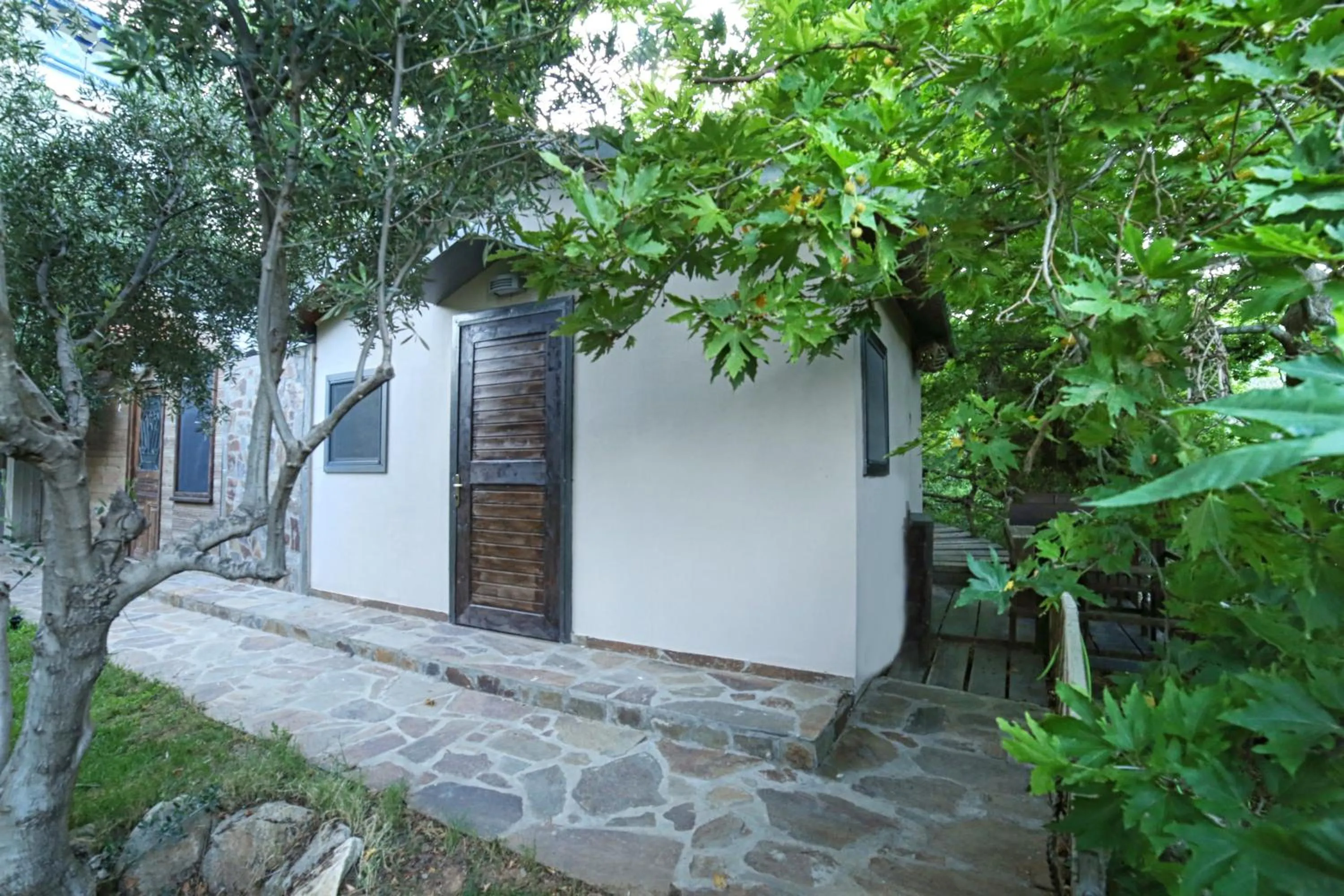 Property building in Captain Ikaros