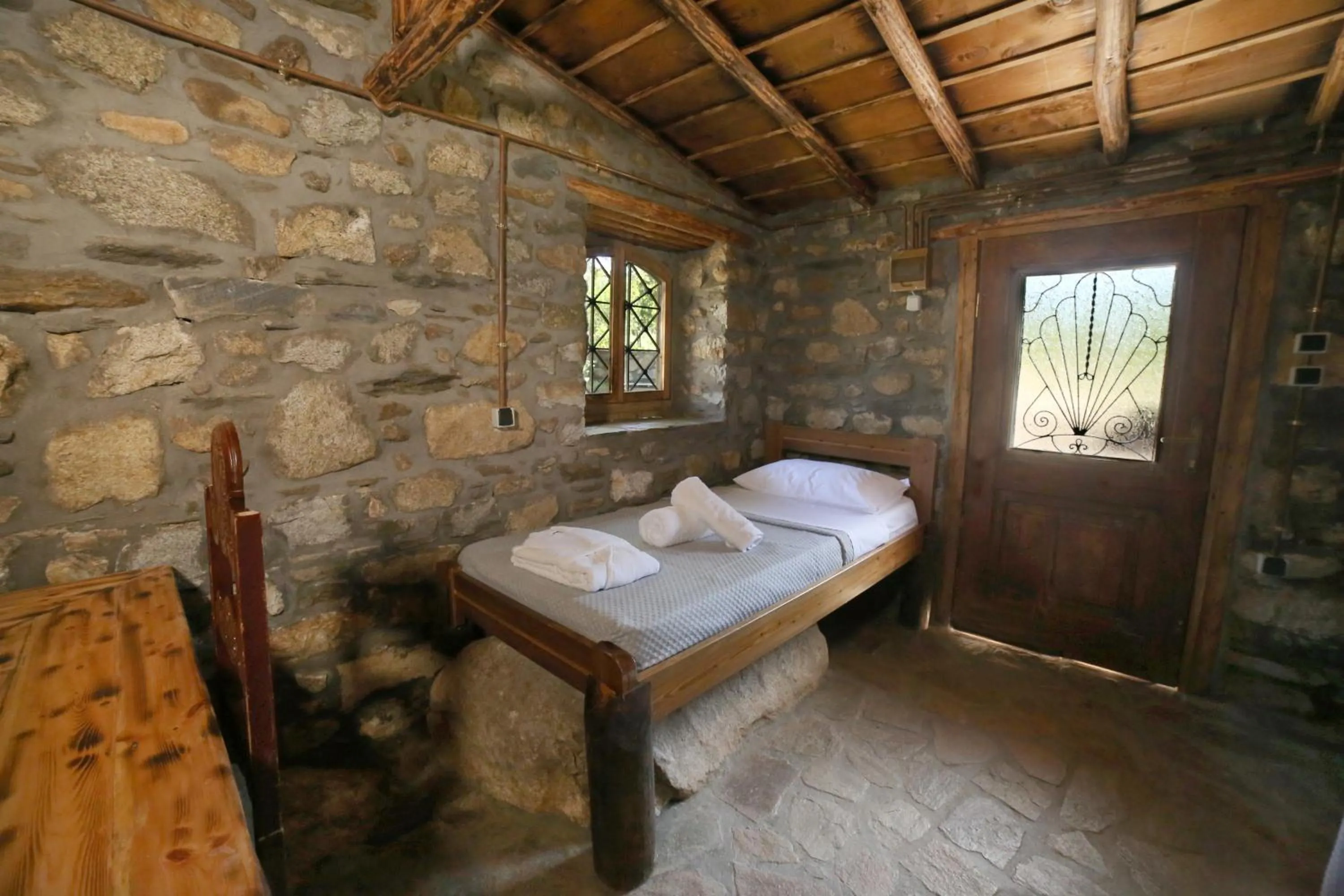 Bed in Captain Ikaros